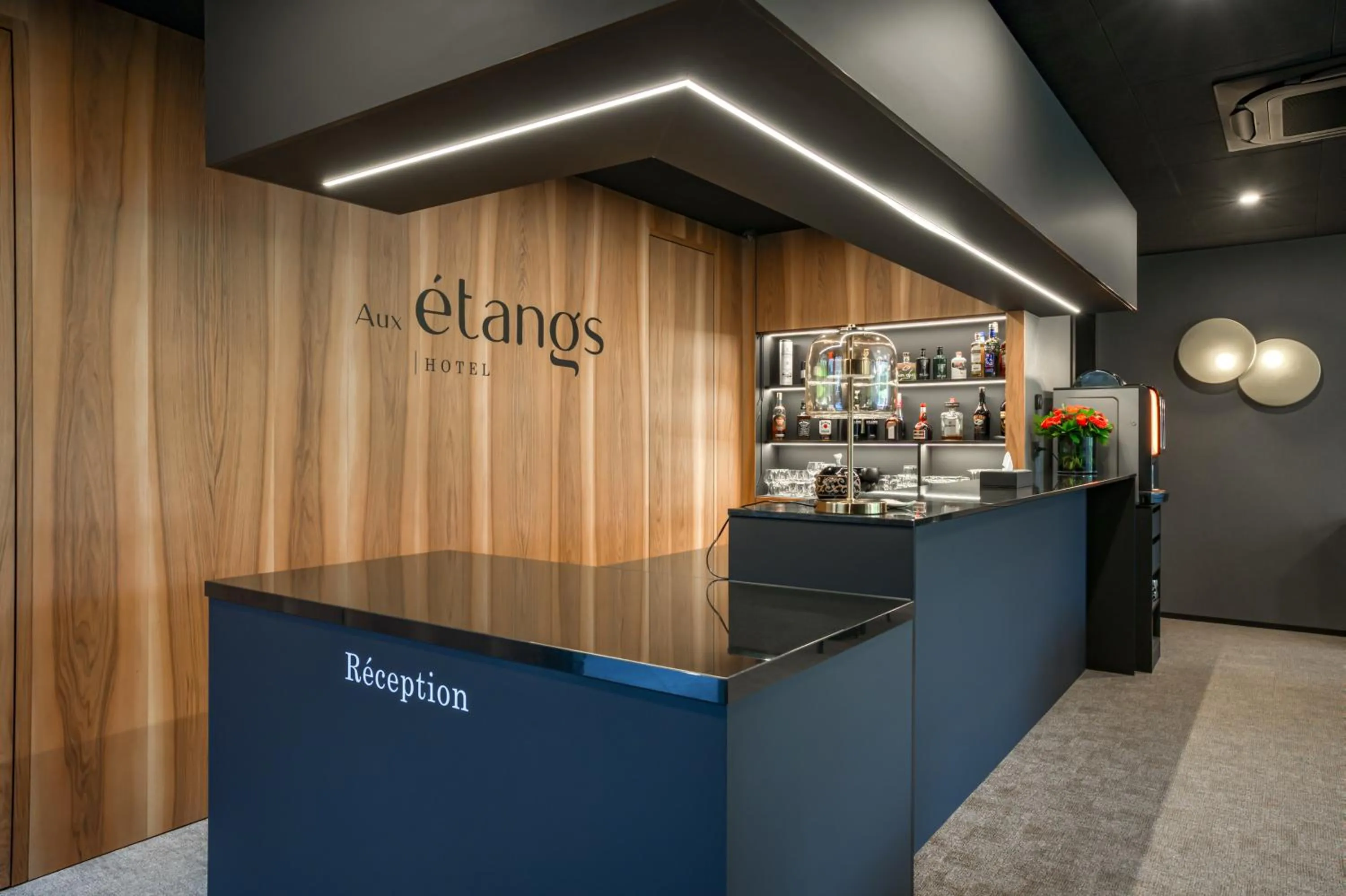 Property logo or sign in Aux Etangs - Hôtel