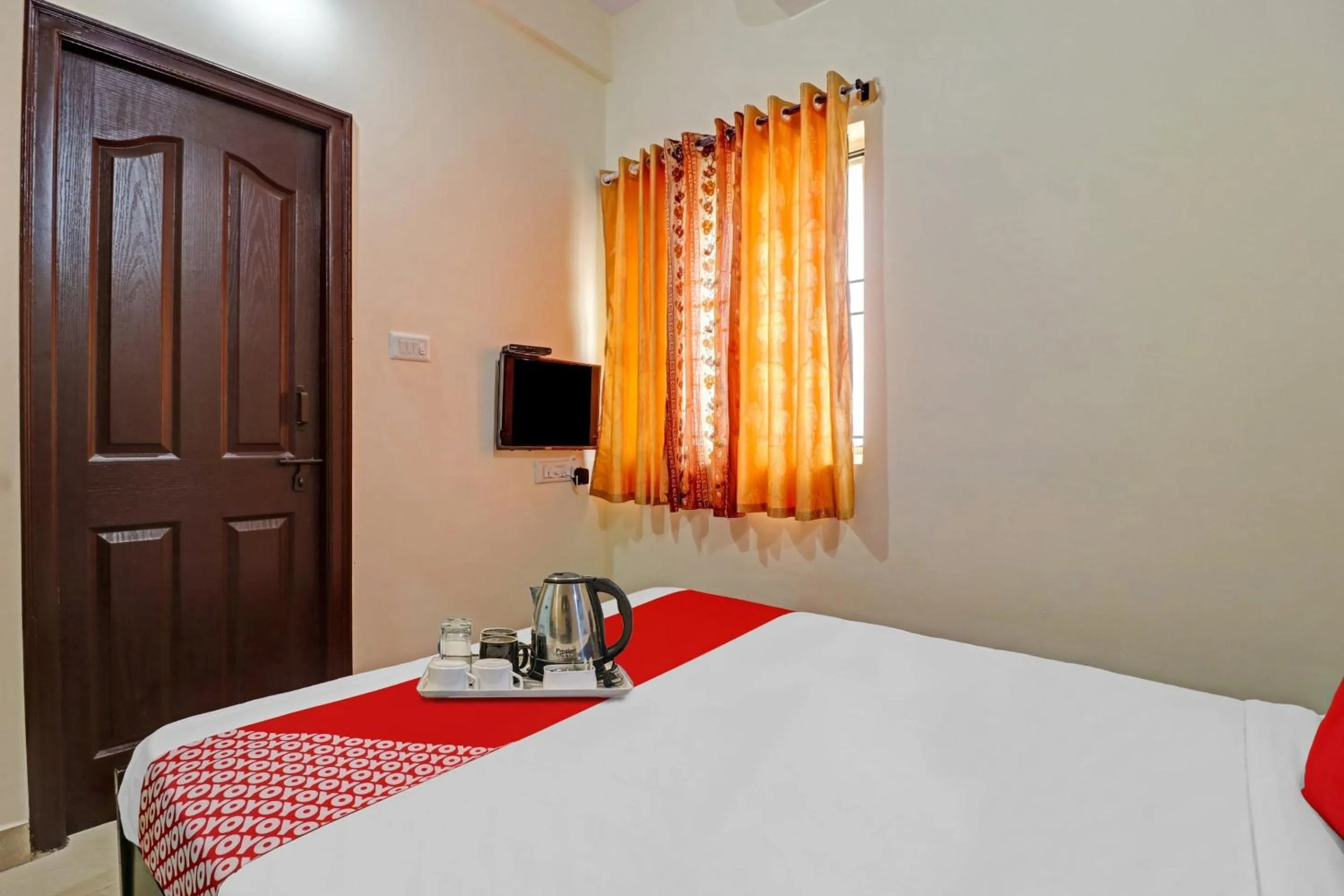 Bedroom, Bed in Super Hotel O Mn Residency Near Ragigudda Sri Prasanna Anjaneyaswamy Temple