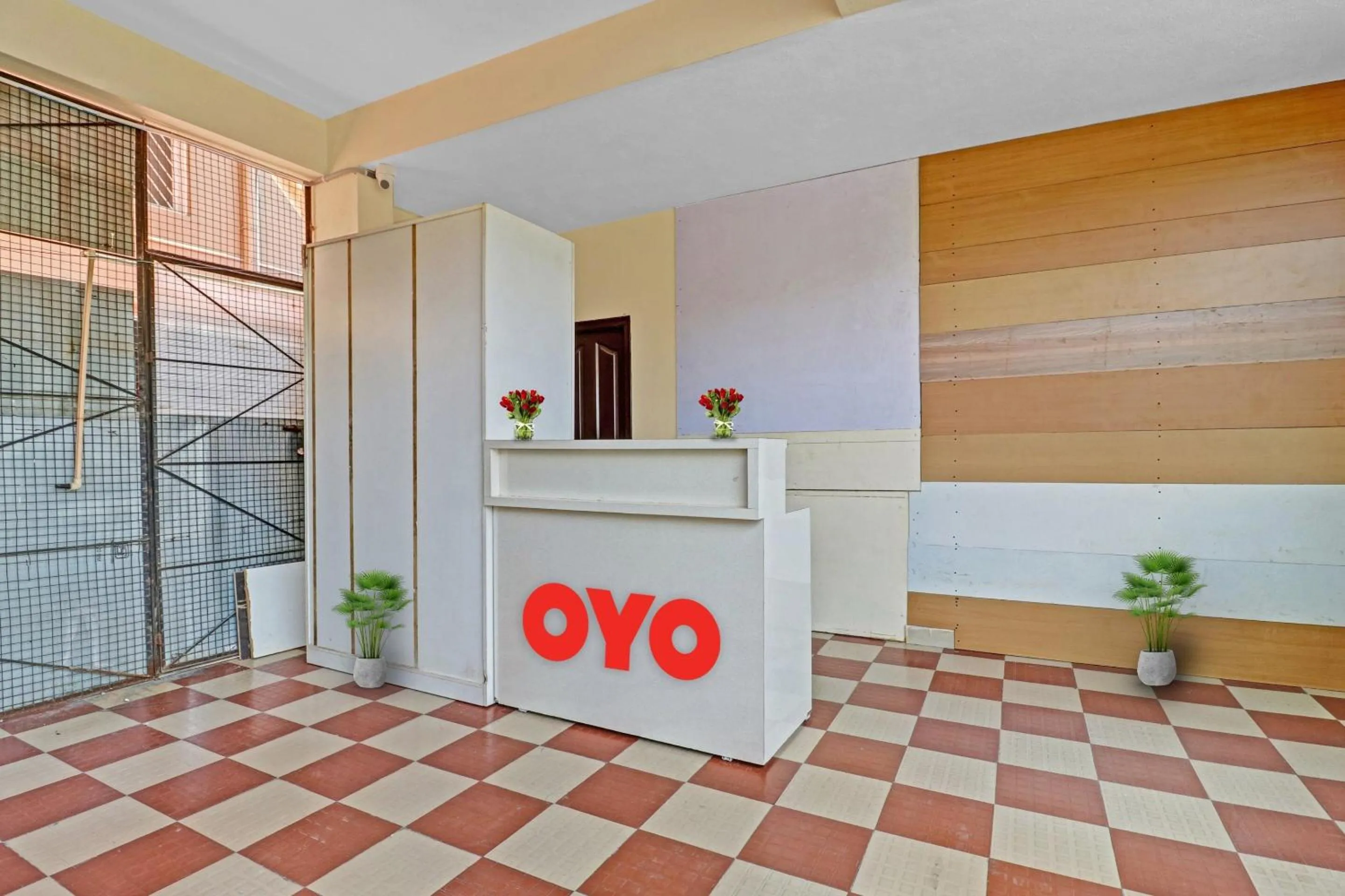 Lobby or reception in Super Hotel O Mn Residency Near Ragigudda Sri Prasanna Anjaneyaswamy Temple