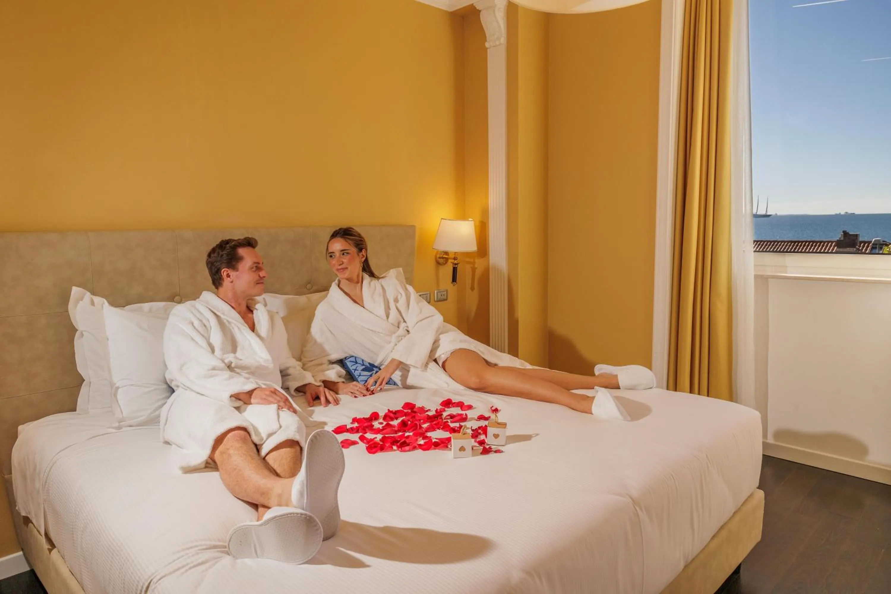 Bed in Greif Hotel & Spa