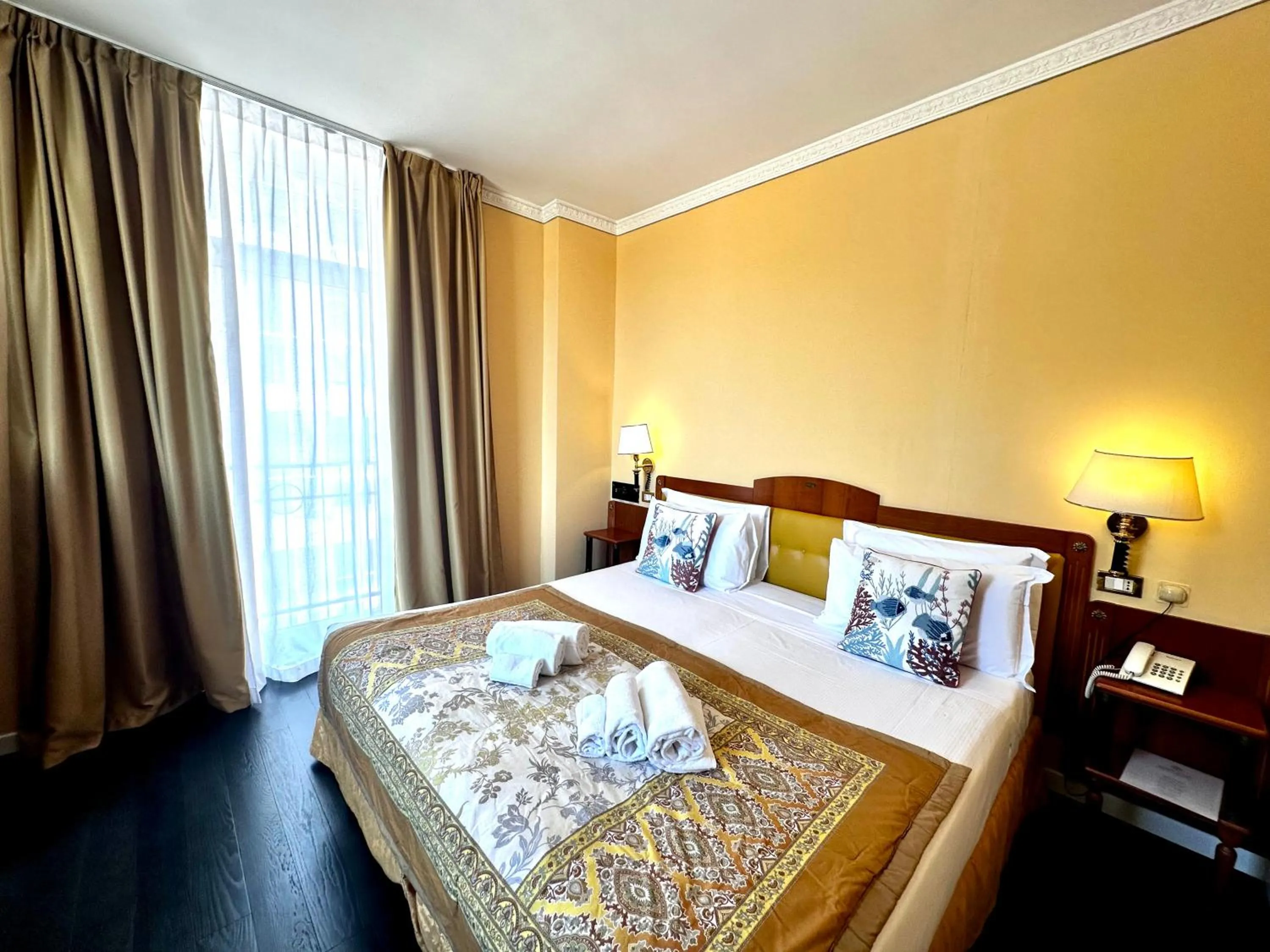 Bed in Greif Hotel & Spa