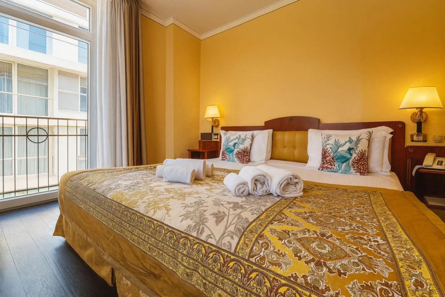 Bed in Greif Hotel & Spa