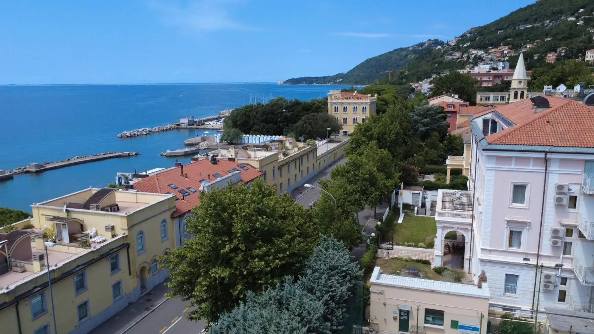 Property building in Greif Hotel & Spa Property building in Greif Hotel & Spa