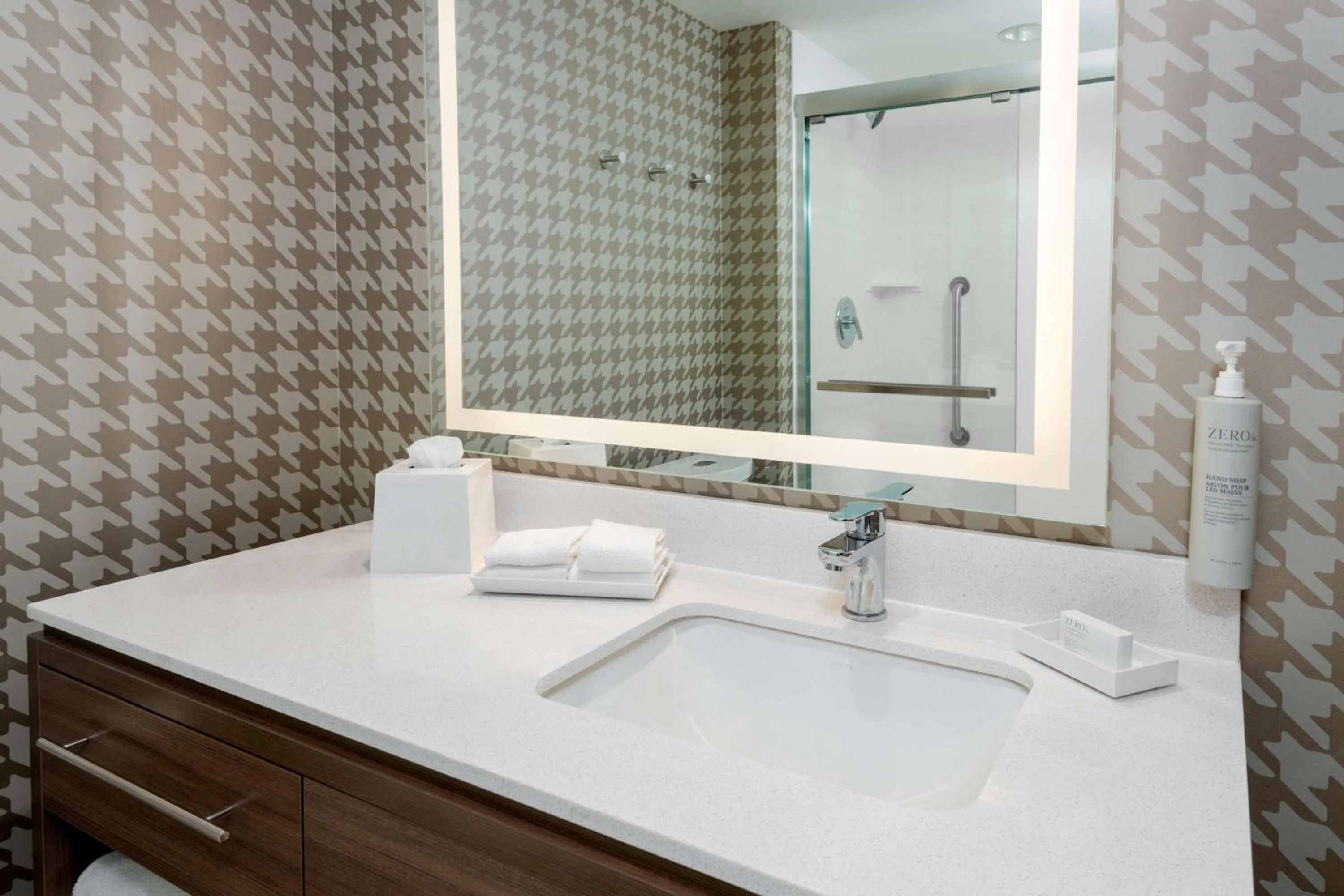 Bathroom in Home2 Suites By Hilton Wildwood The Villages