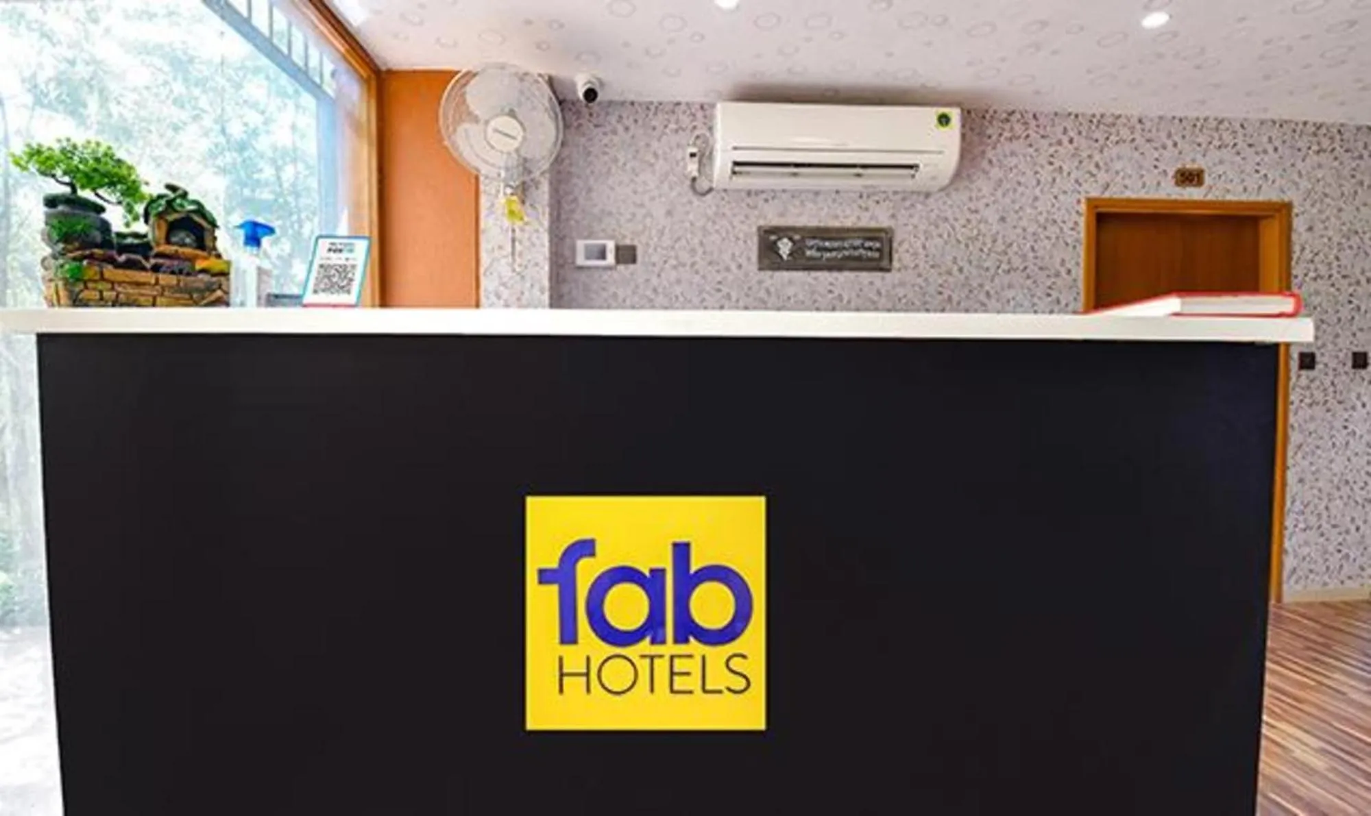 Lobby or reception in Oriva Siddharth Corporate - Vavol, Gandhinagar