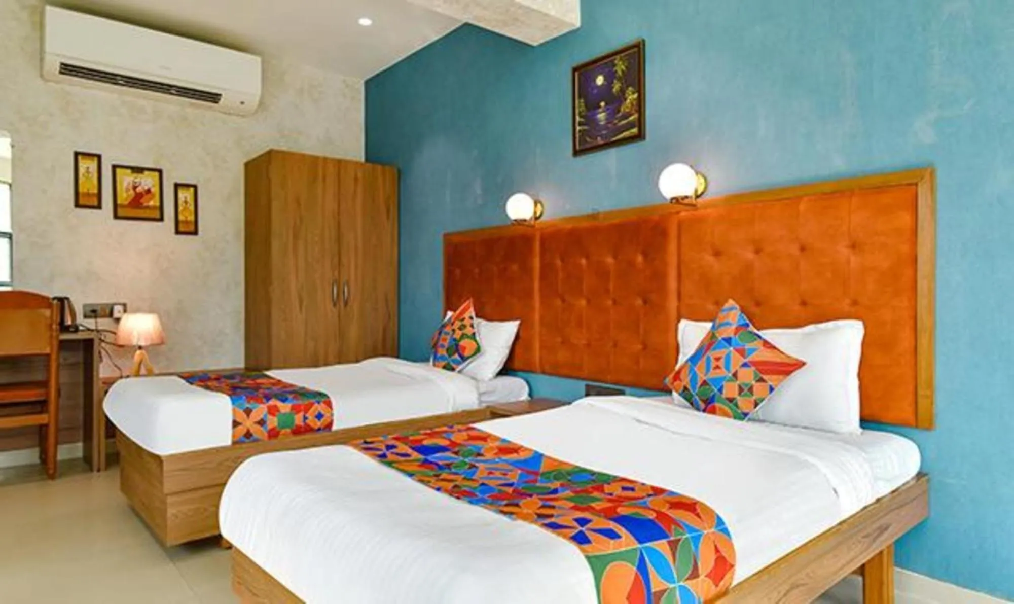 Bed in Oriva Siddharth Corporate - Vavol, Gandhinagar