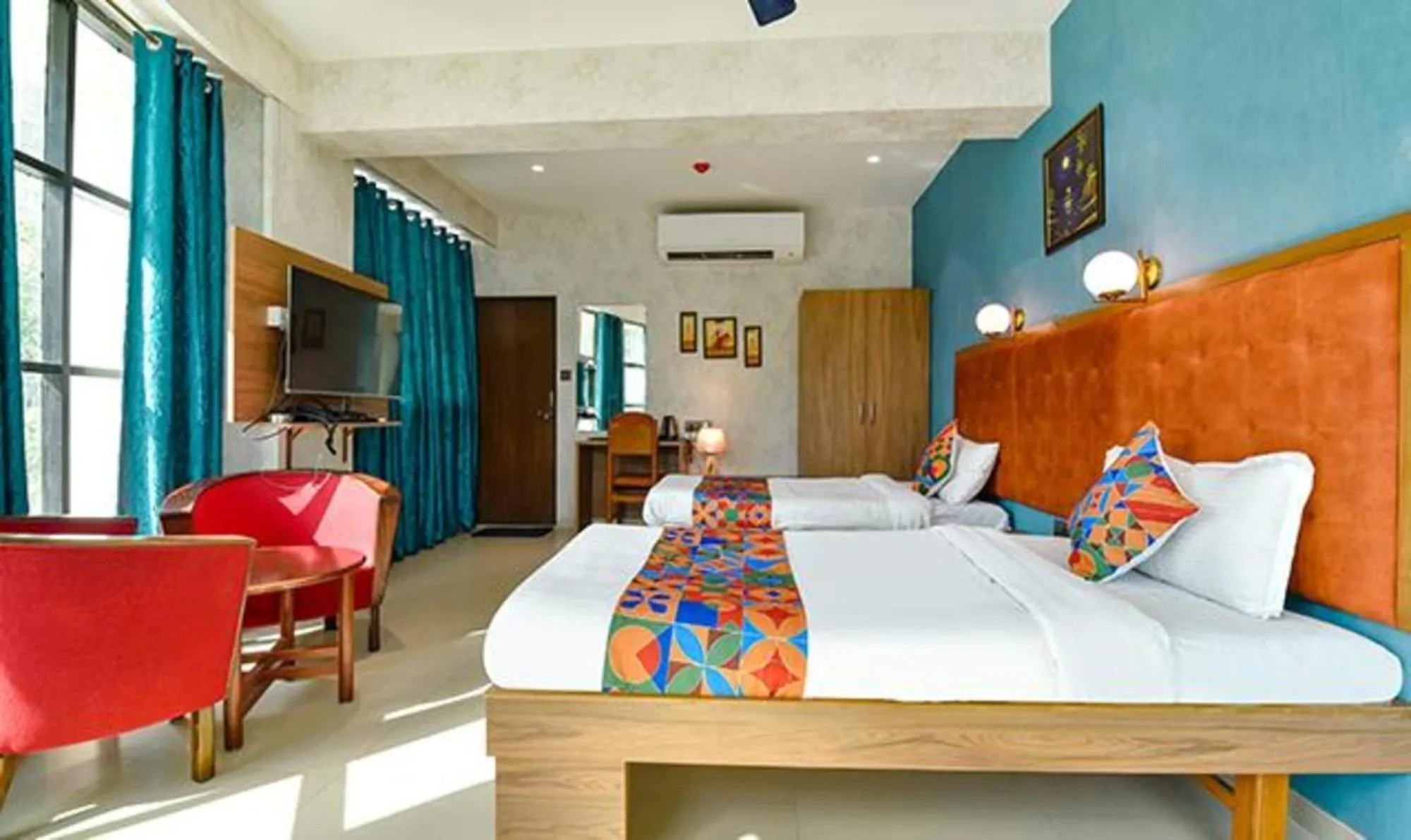 Bed in Oriva Siddharth Corporate - Vavol, Gandhinagar