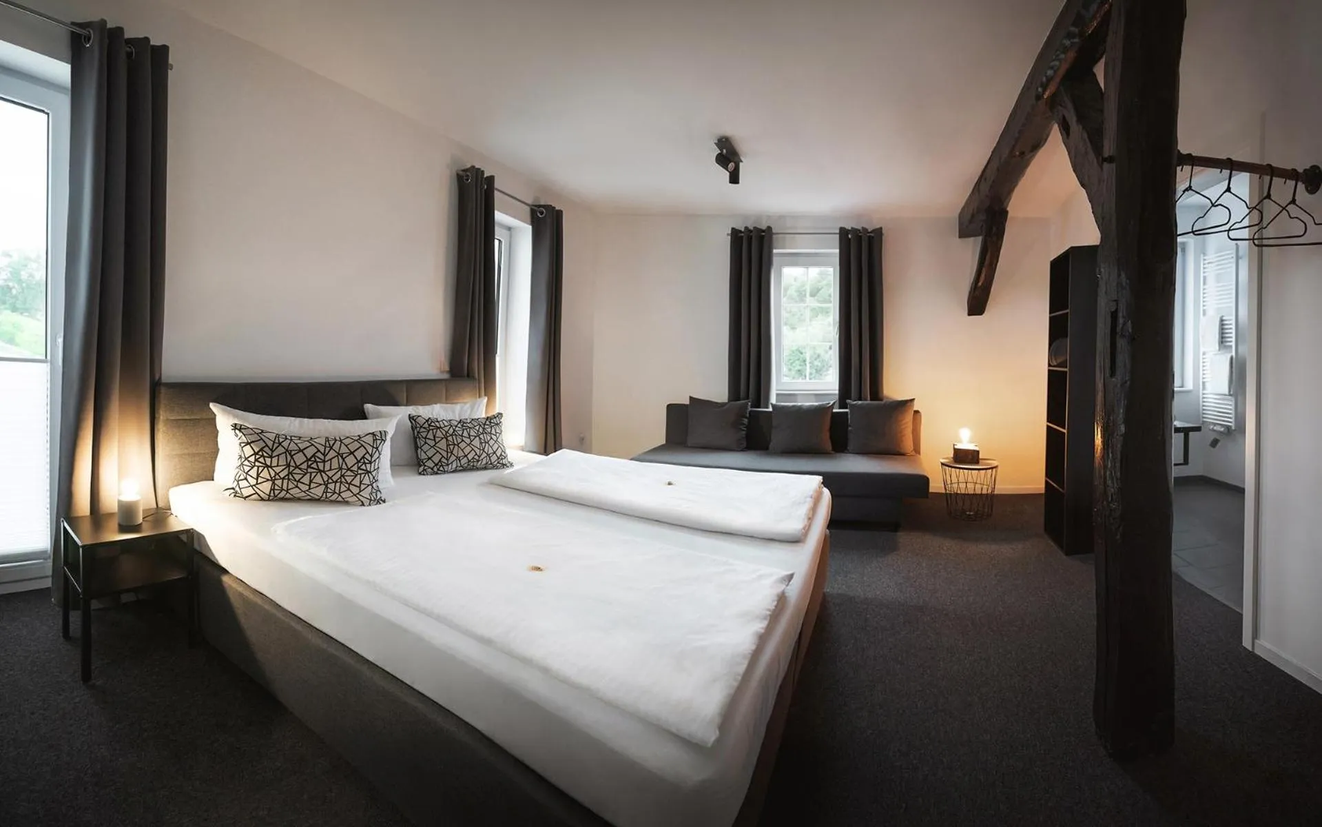 Bed in Hotel Apartment Ferienwohnung Meyenhof Frankenberg Eder