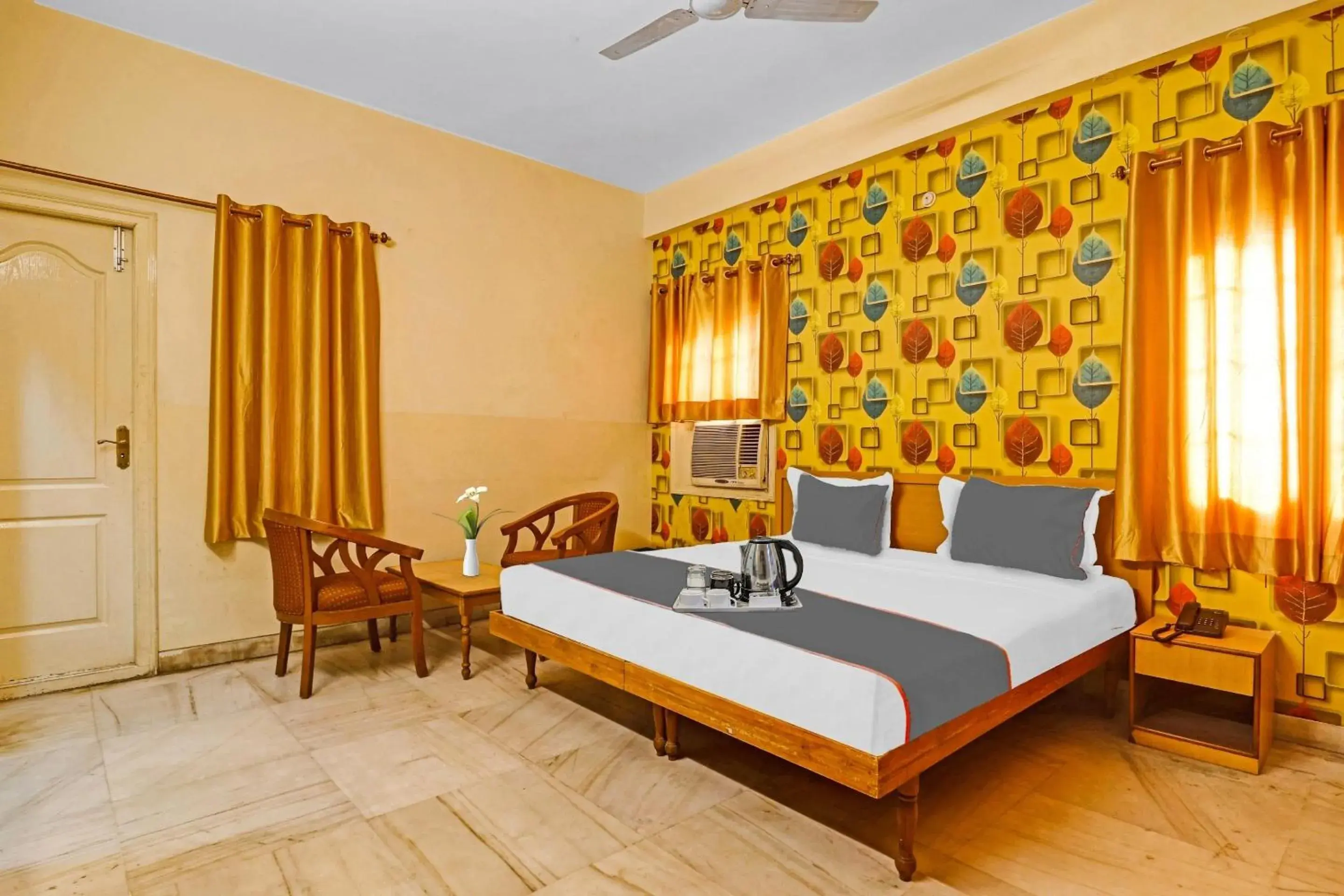 Bedroom, Bed in Capital O Samrat Palace Near Nampally Station Bedroom, Bed in Capital O Samrat Palace Near Nampally Station