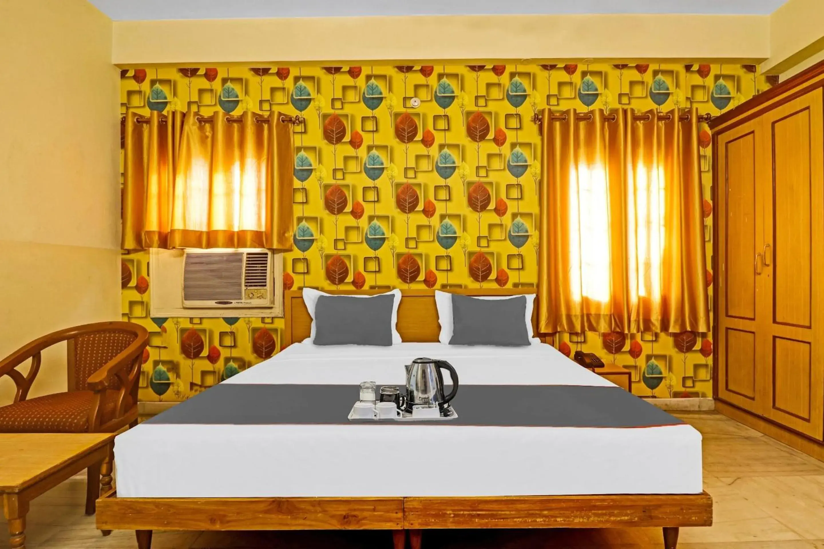 Bedroom, Bed in Capital O Samrat Palace Near Nampally Station Bedroom, Bed in Capital O Samrat Palace Near Nampally Station