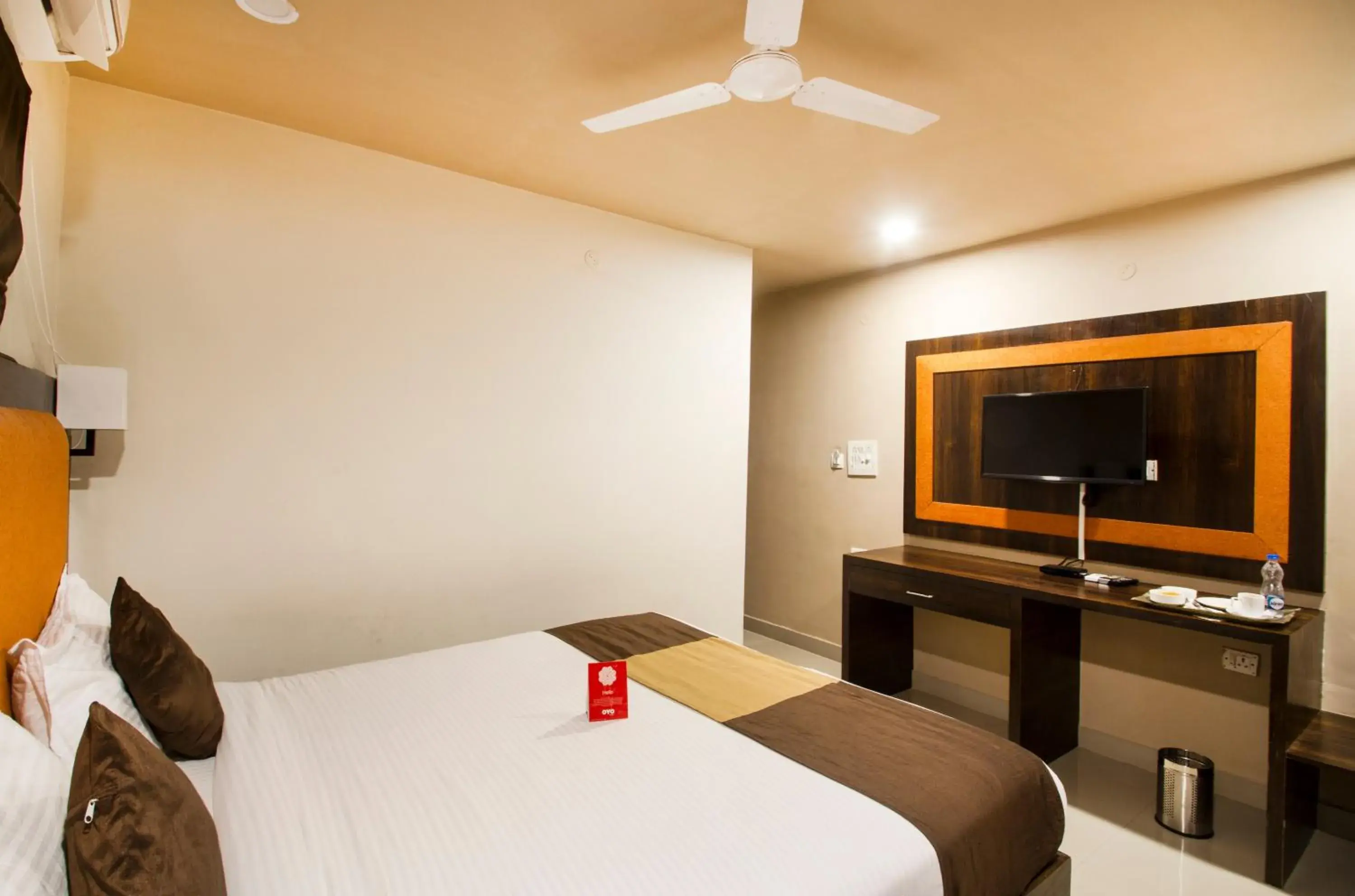 Deluxe Triple Room - single occupancy in Collection O Park Heights Banjara Hills Near Gvk One Mall Deluxe Triple Room - single occupancy in Collection O Park Heights Banjara Hills Near Gvk One Mall
