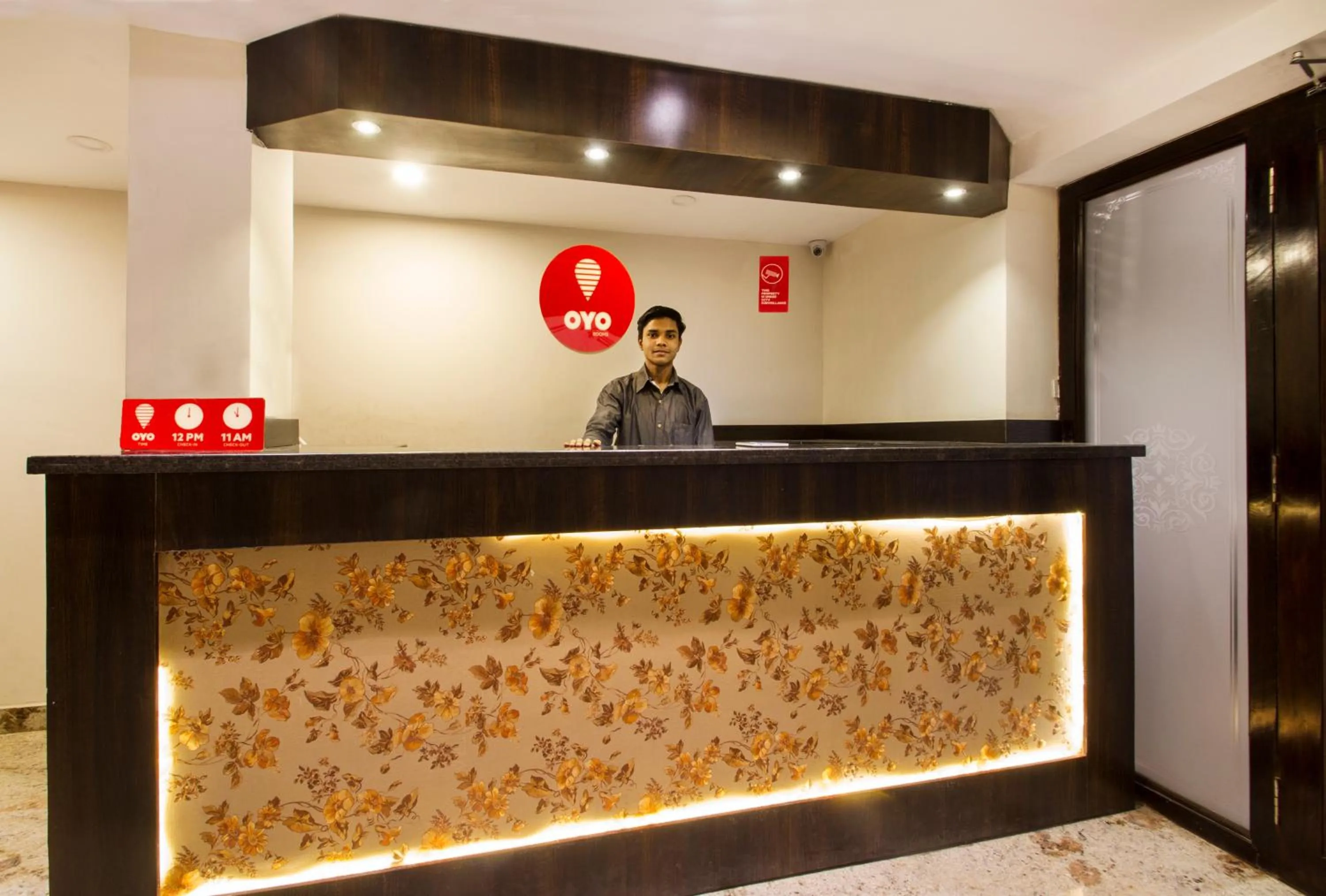 Lobby or reception in Collection O Park Heights Banjara Hills Near Gvk One Mall