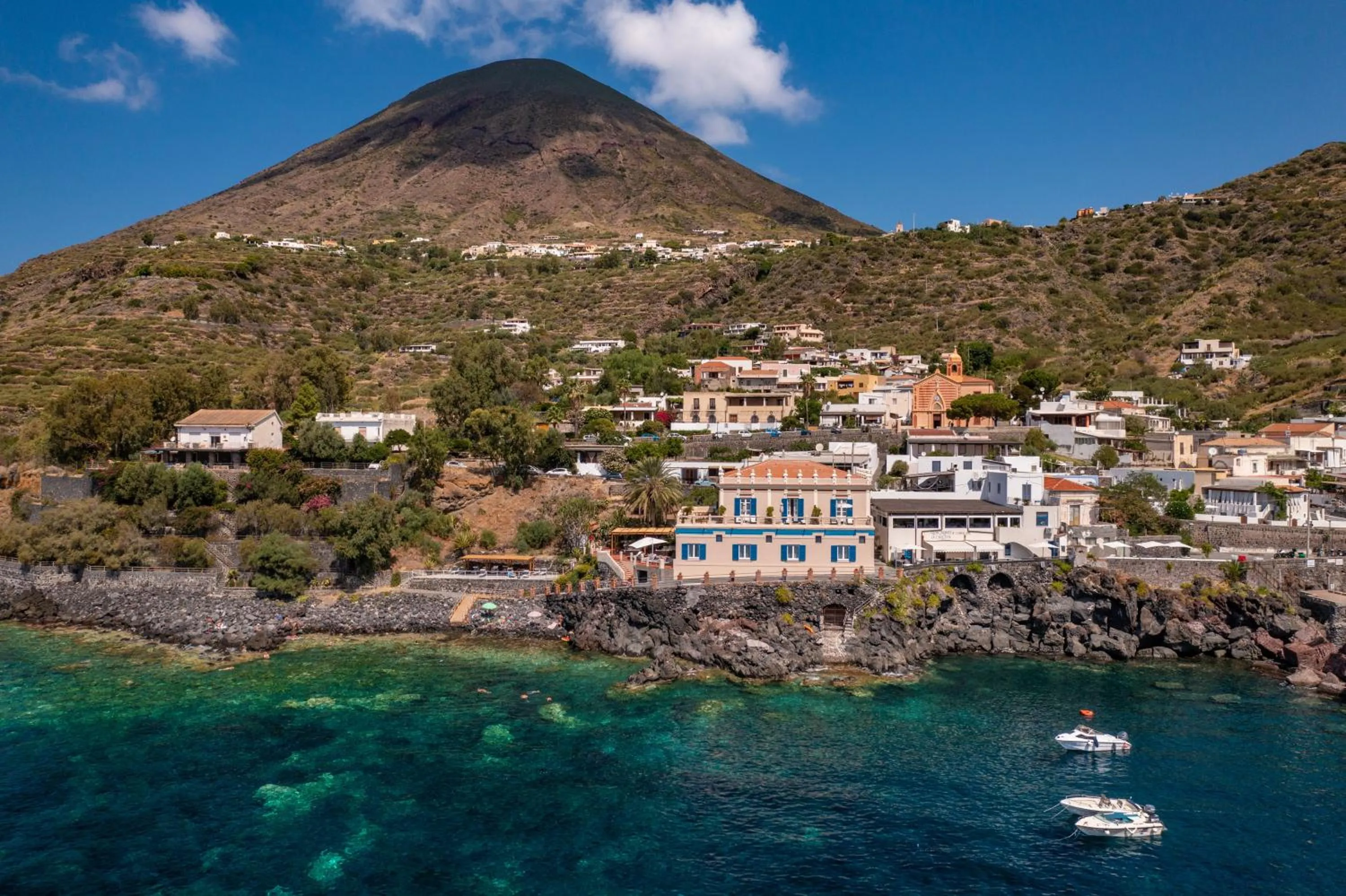Bird's eye view in Hotel L'Ariana ISOLE EOLIE - UNA Esperienze