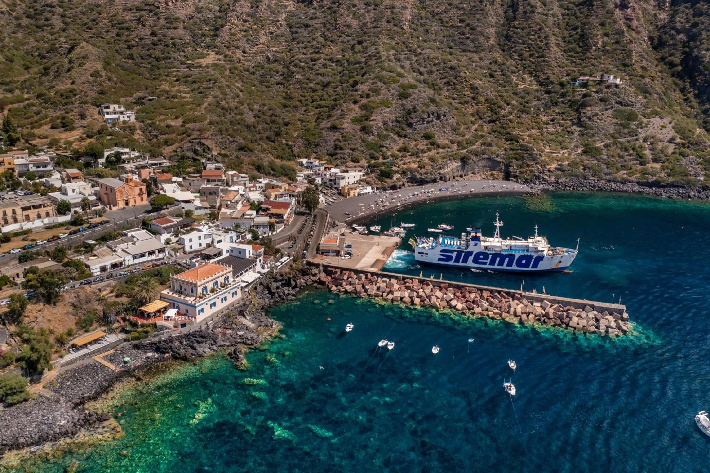 Bird's eye view in Hotel L'Ariana ISOLE EOLIE - UNA Esperienze