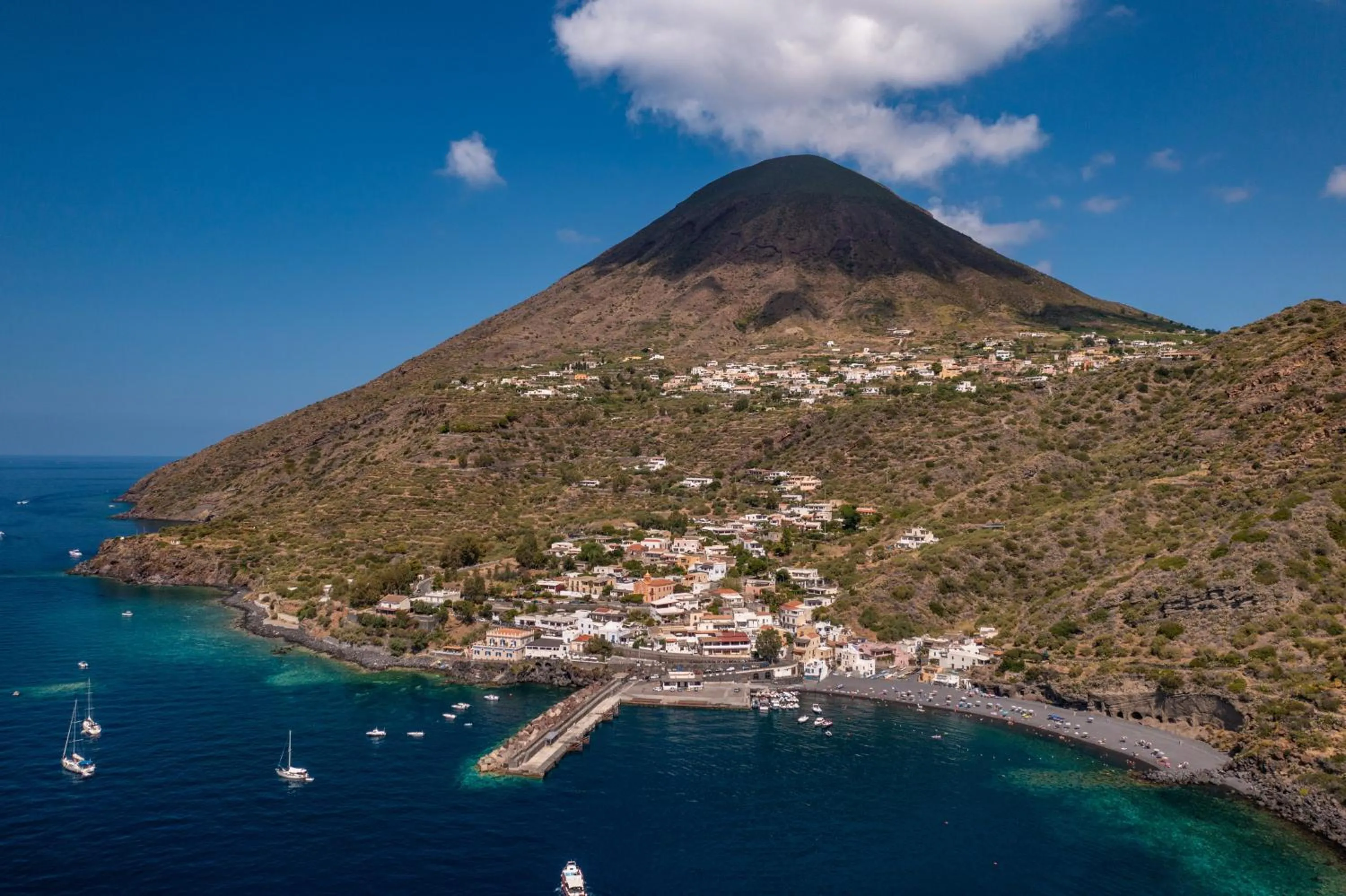 Bird's eye view in Hotel L'Ariana ISOLE EOLIE - UNA Esperienze