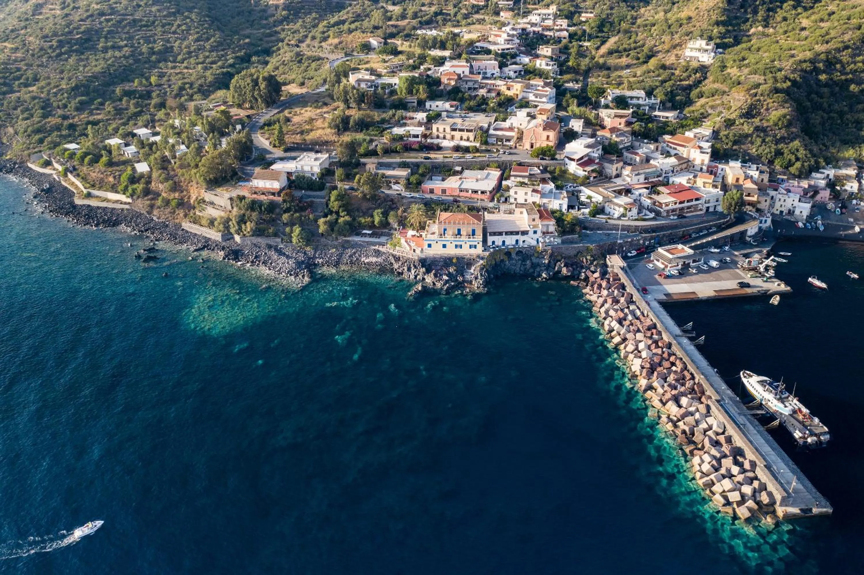 Bird's eye view in Hotel L'Ariana ISOLE EOLIE - UNA Esperienze