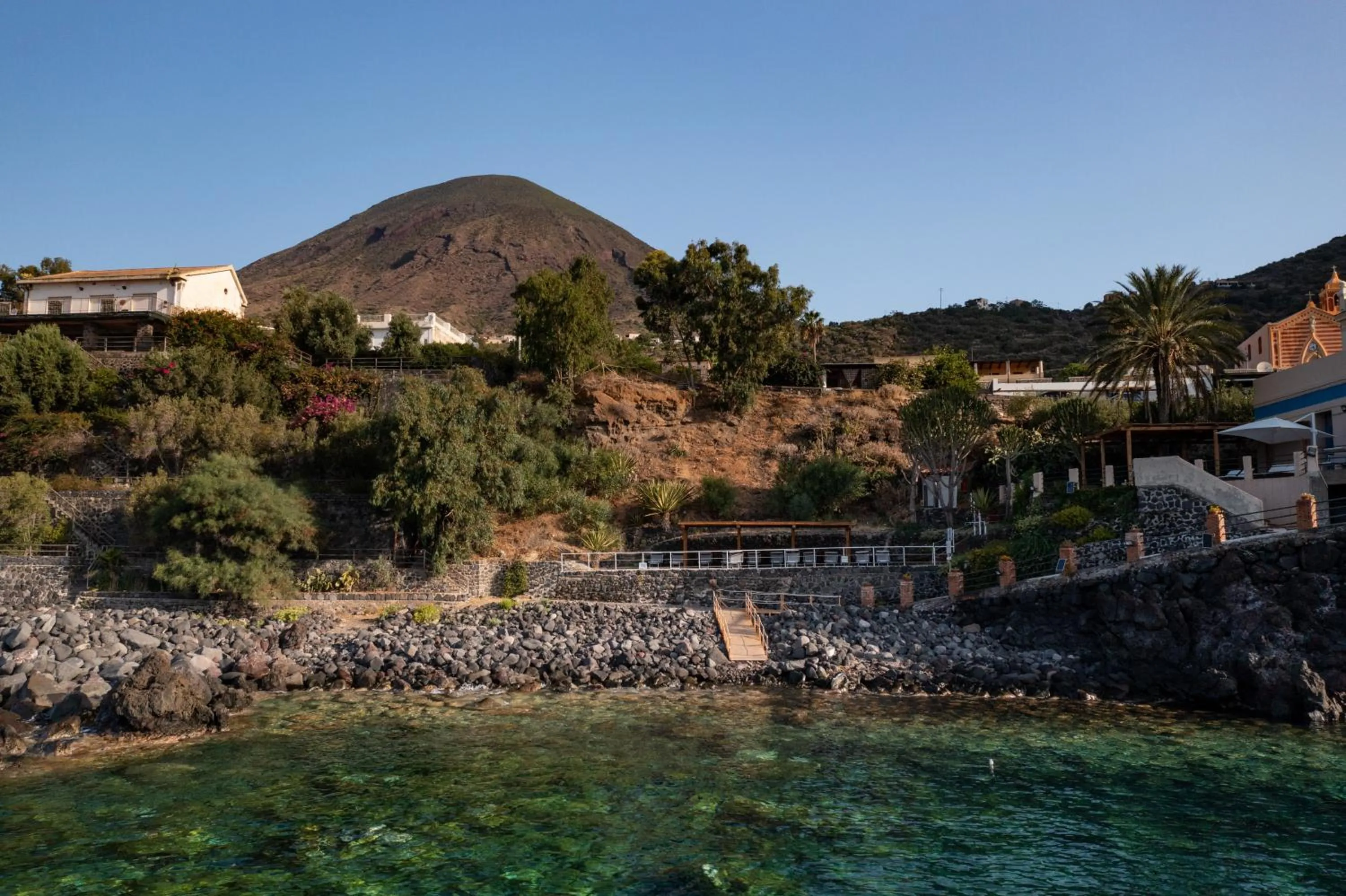 Beach in Hotel L'Ariana ISOLE EOLIE - UNA Esperienze