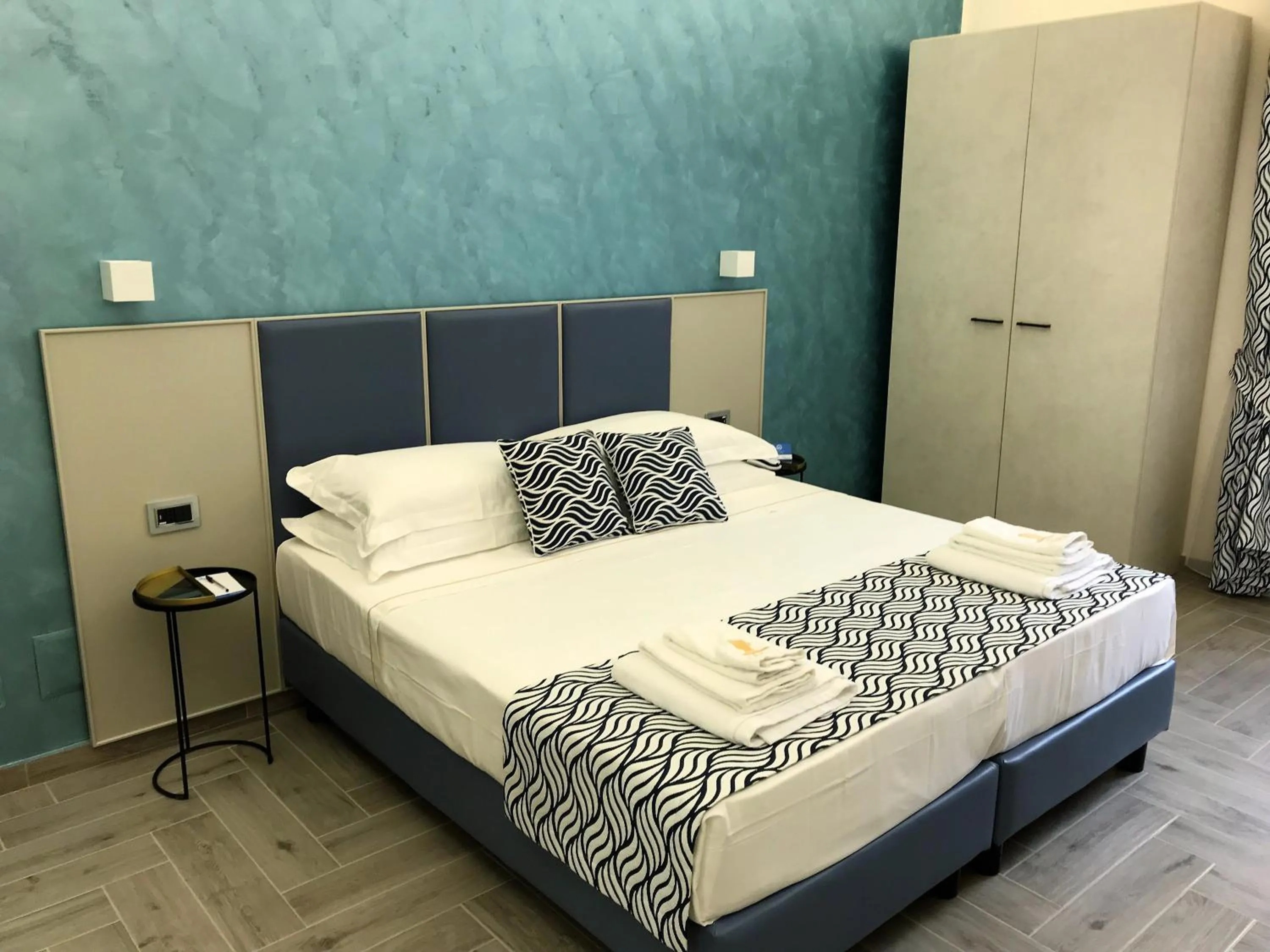 Photo of the whole room, Bed in Hotel L'Ariana ISOLE EOLIE - UNA Esperienze