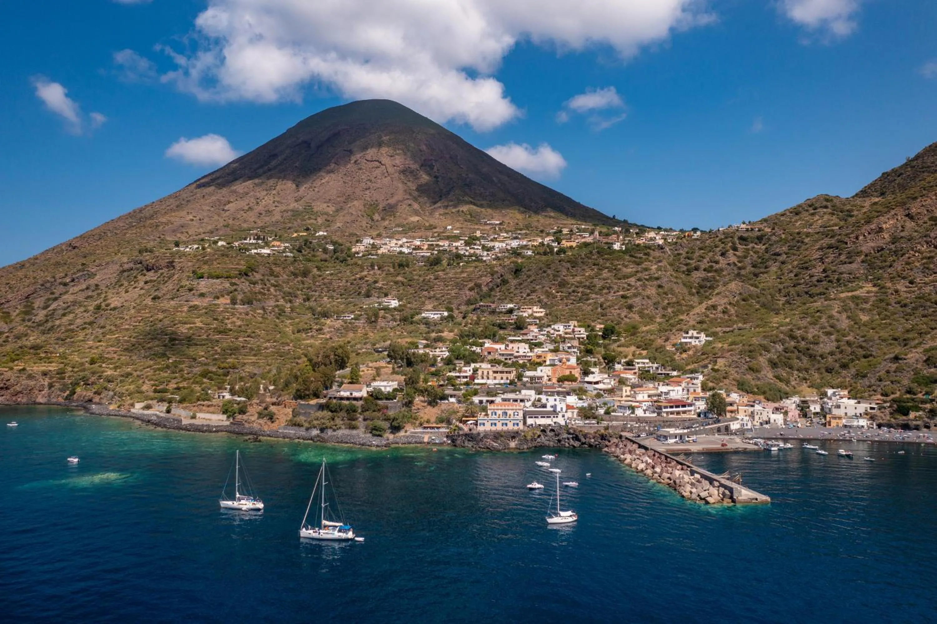 Bird's eye view in Hotel L'Ariana ISOLE EOLIE - UNA Esperienze
