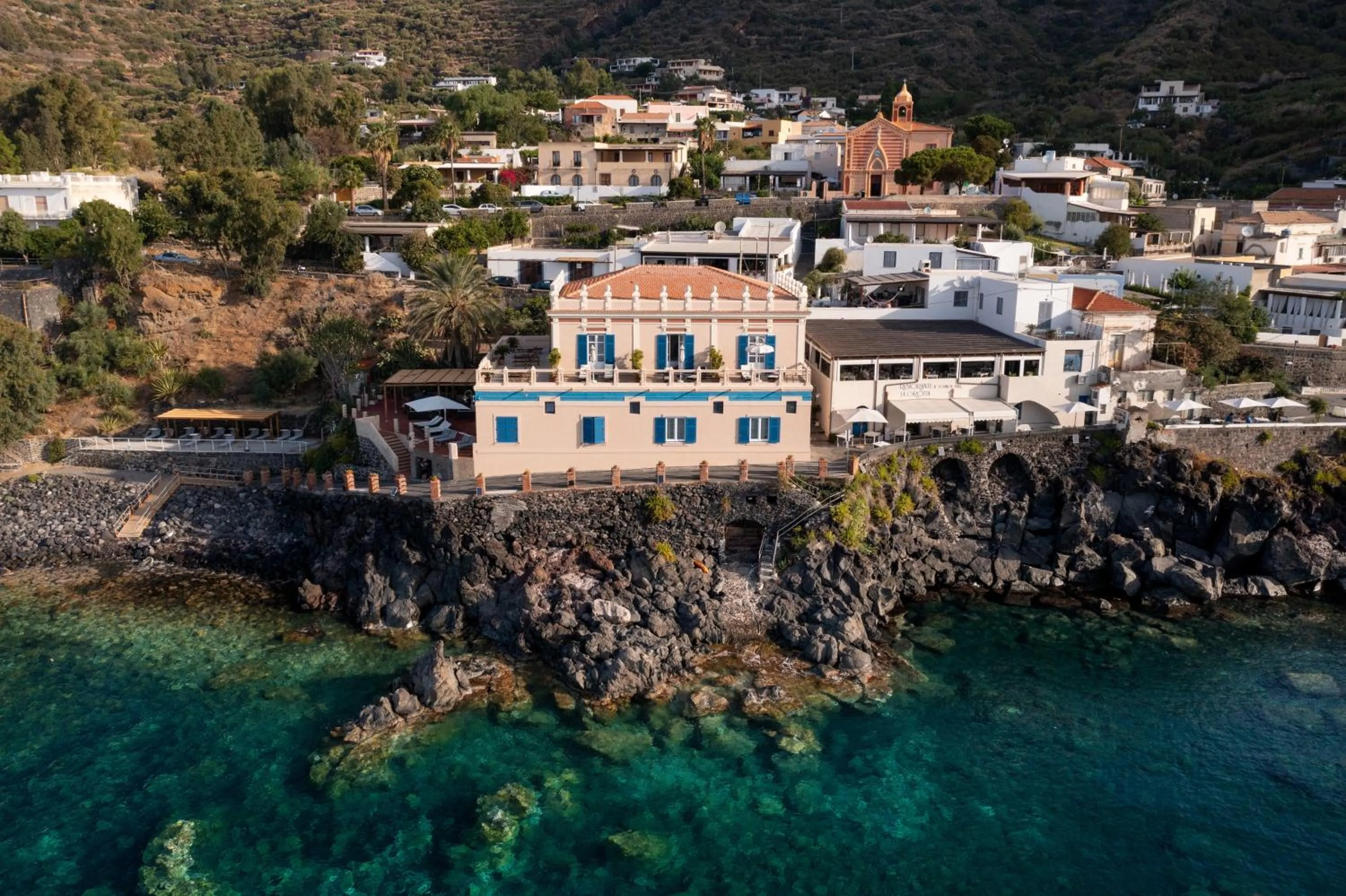 Bird's eye view in Hotel L'Ariana ISOLE EOLIE - UNA Esperienze