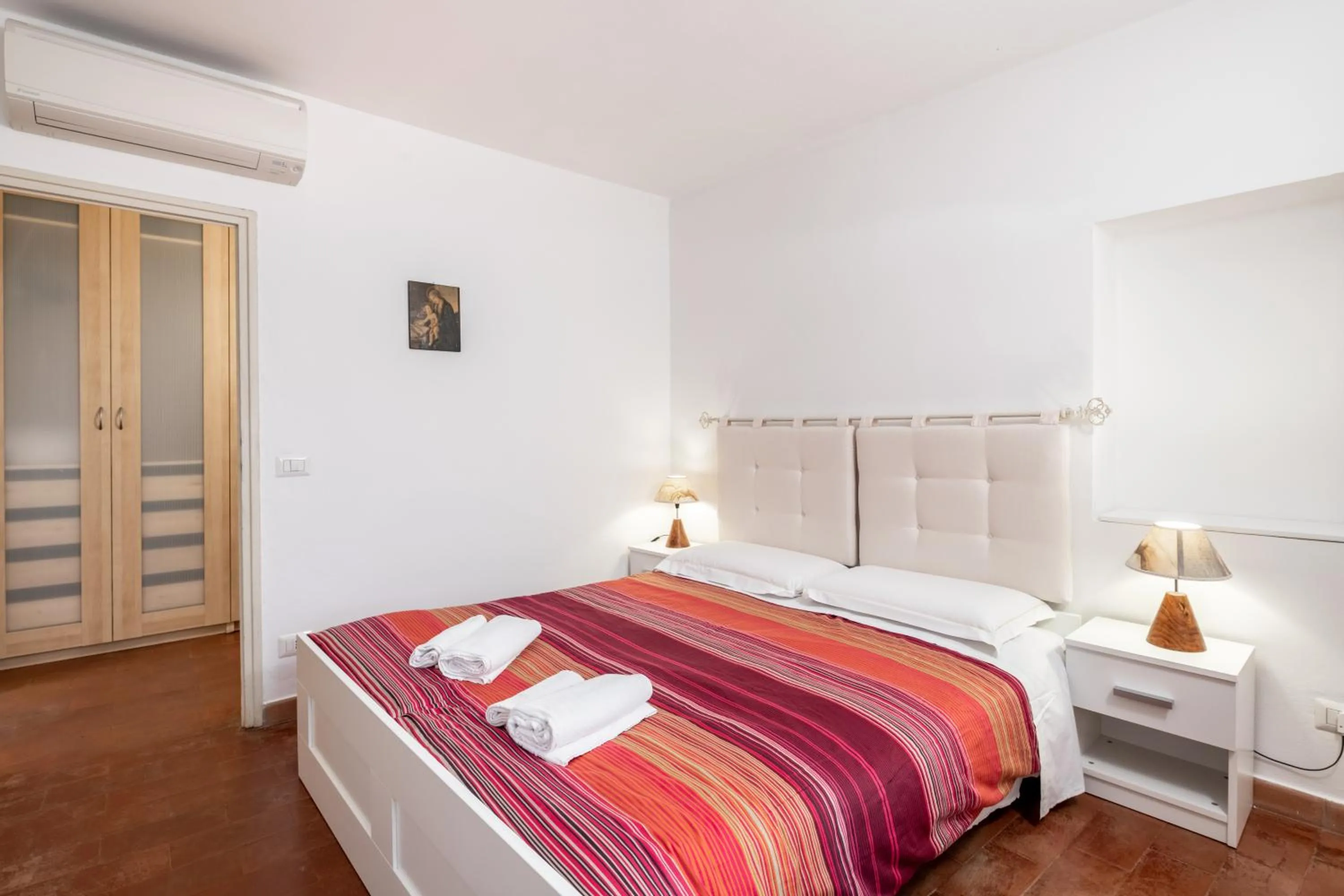 GuestHost - Torre dei Giudi apartments