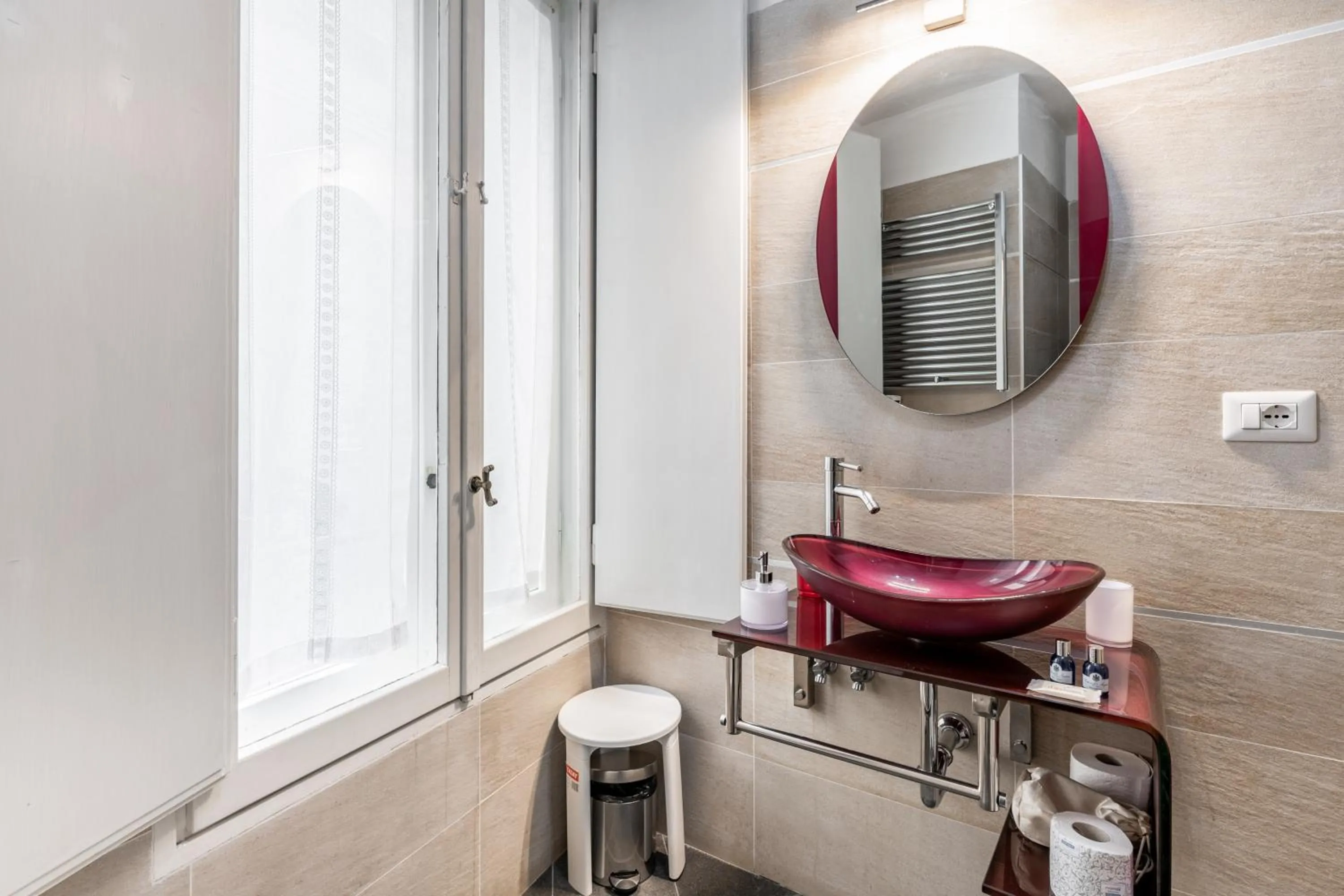 Bathroom in GuestHost - Torre dei Giudi apartments
