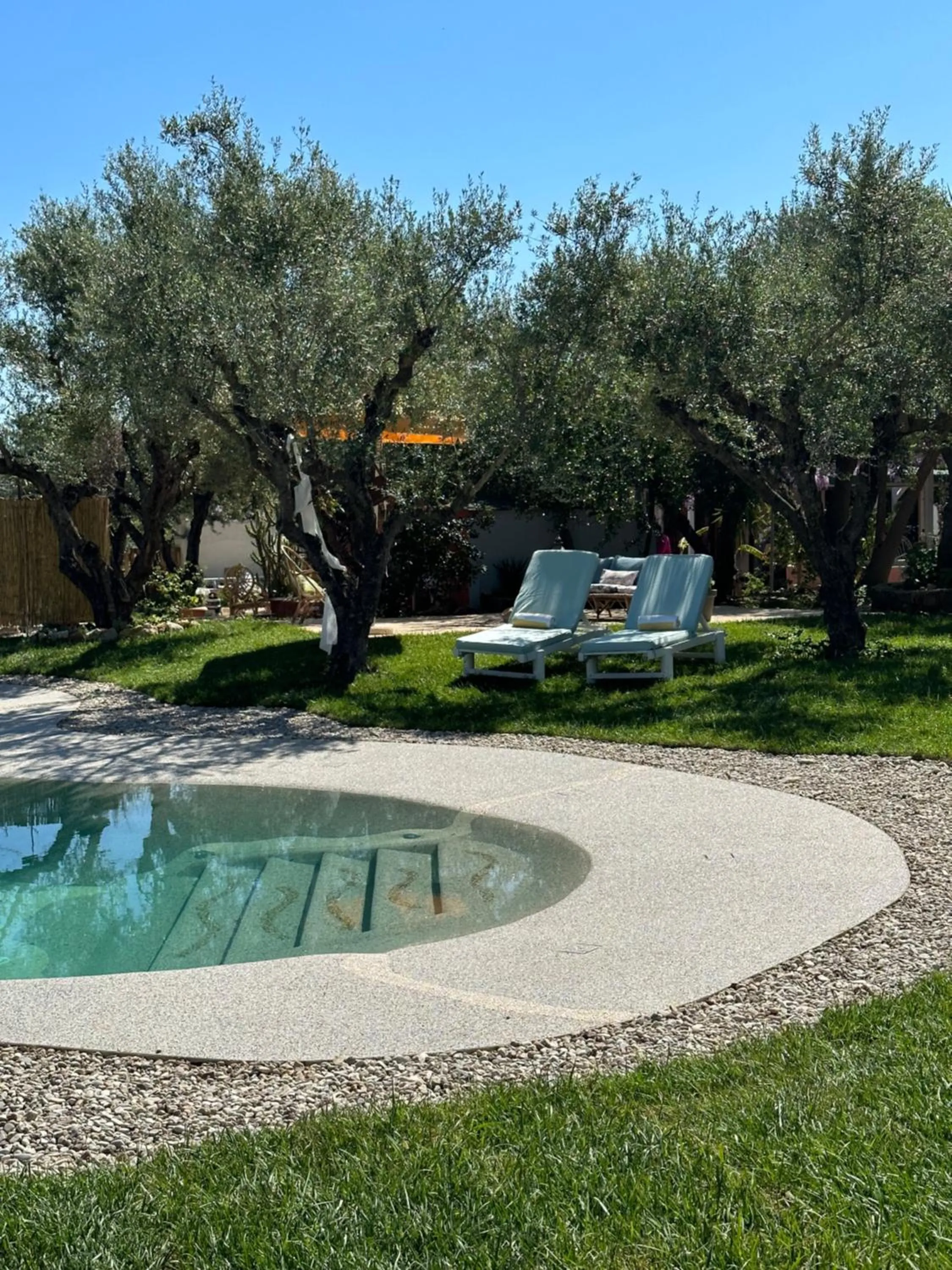 THIRES Guesthouse