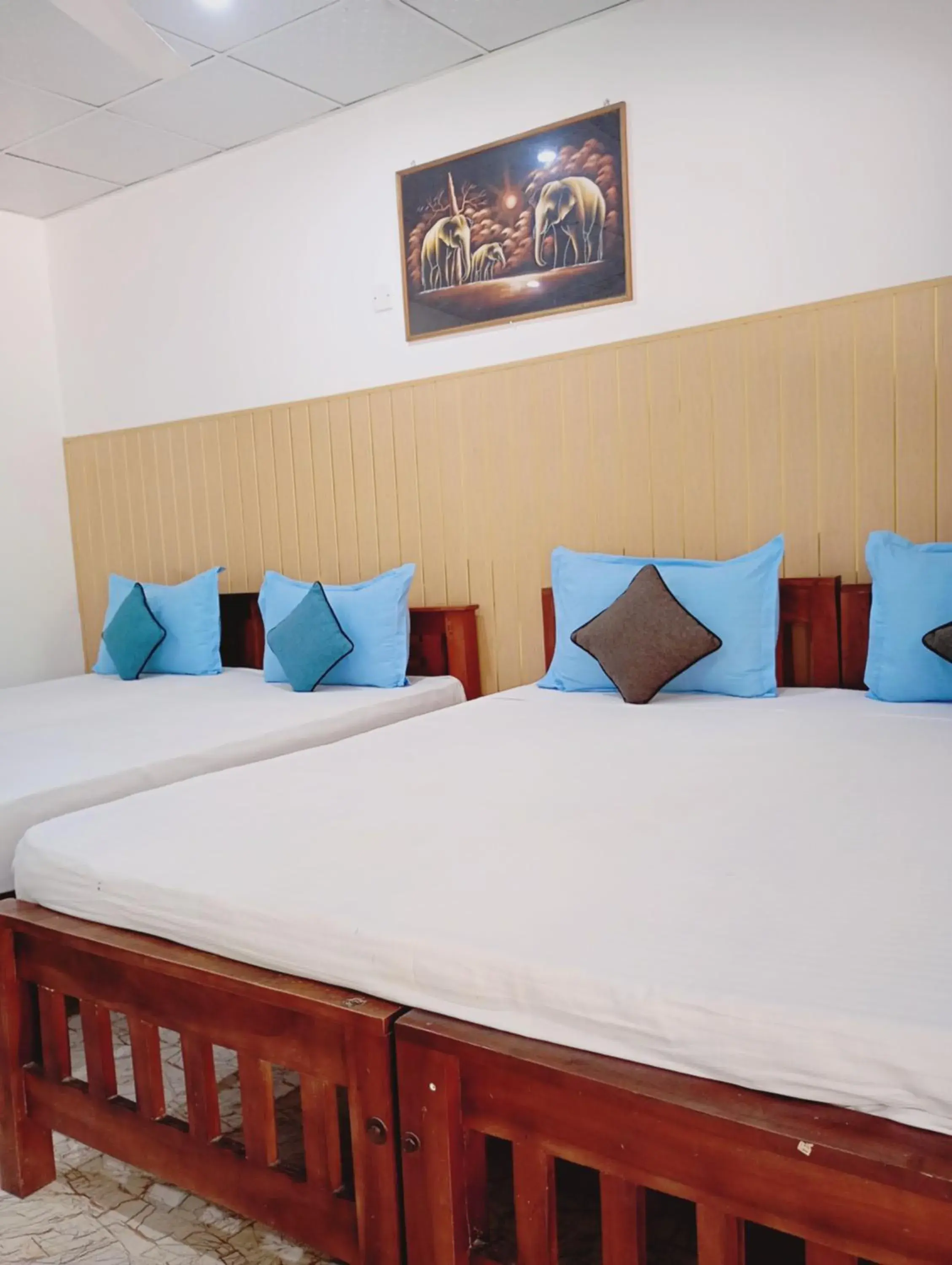 Standard Family Room in Thisara Guest House Standard Family Room in Thisara Guest House