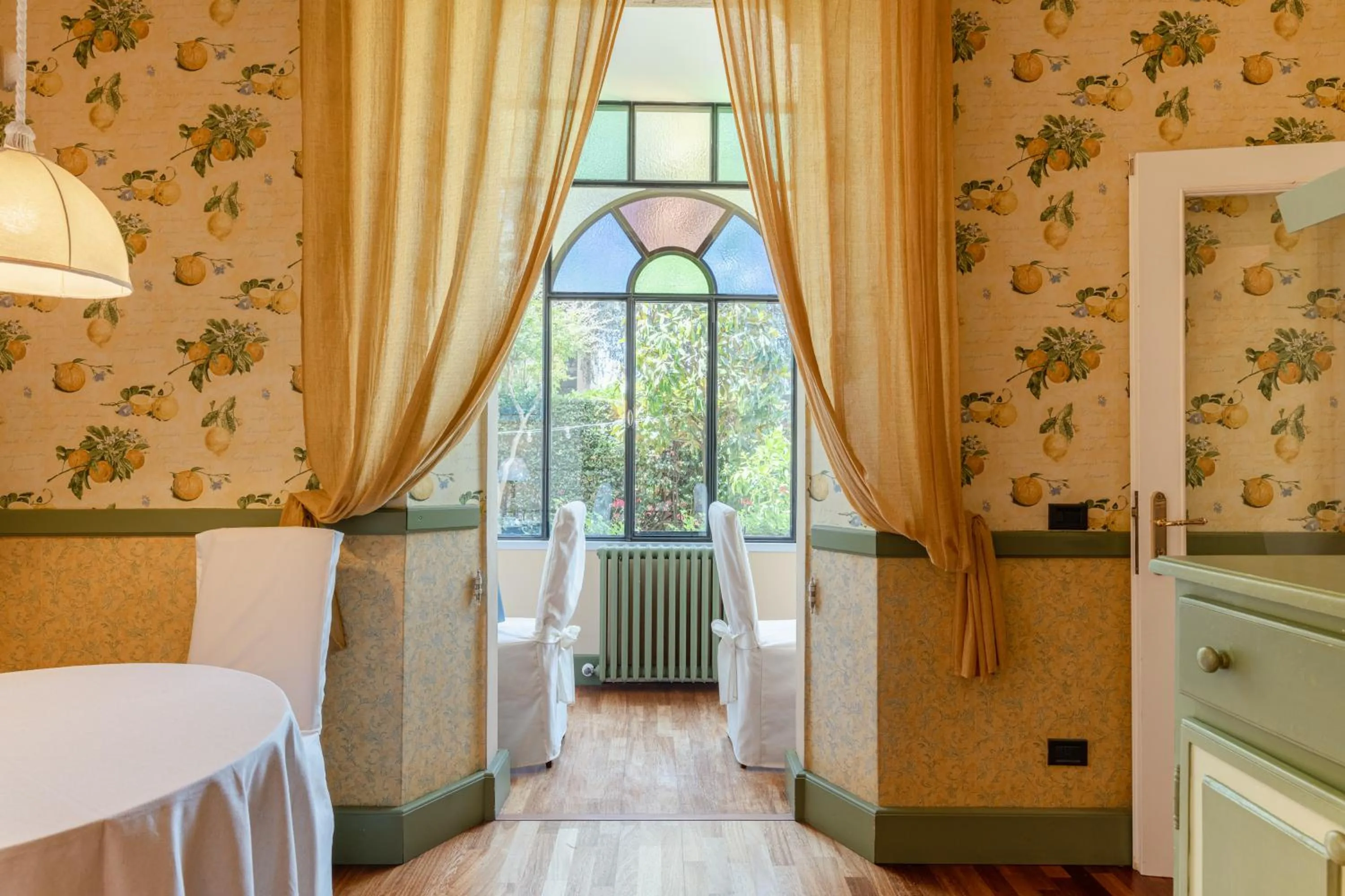 Breakfast, Bed in Villa Romantica Wellness & SPA