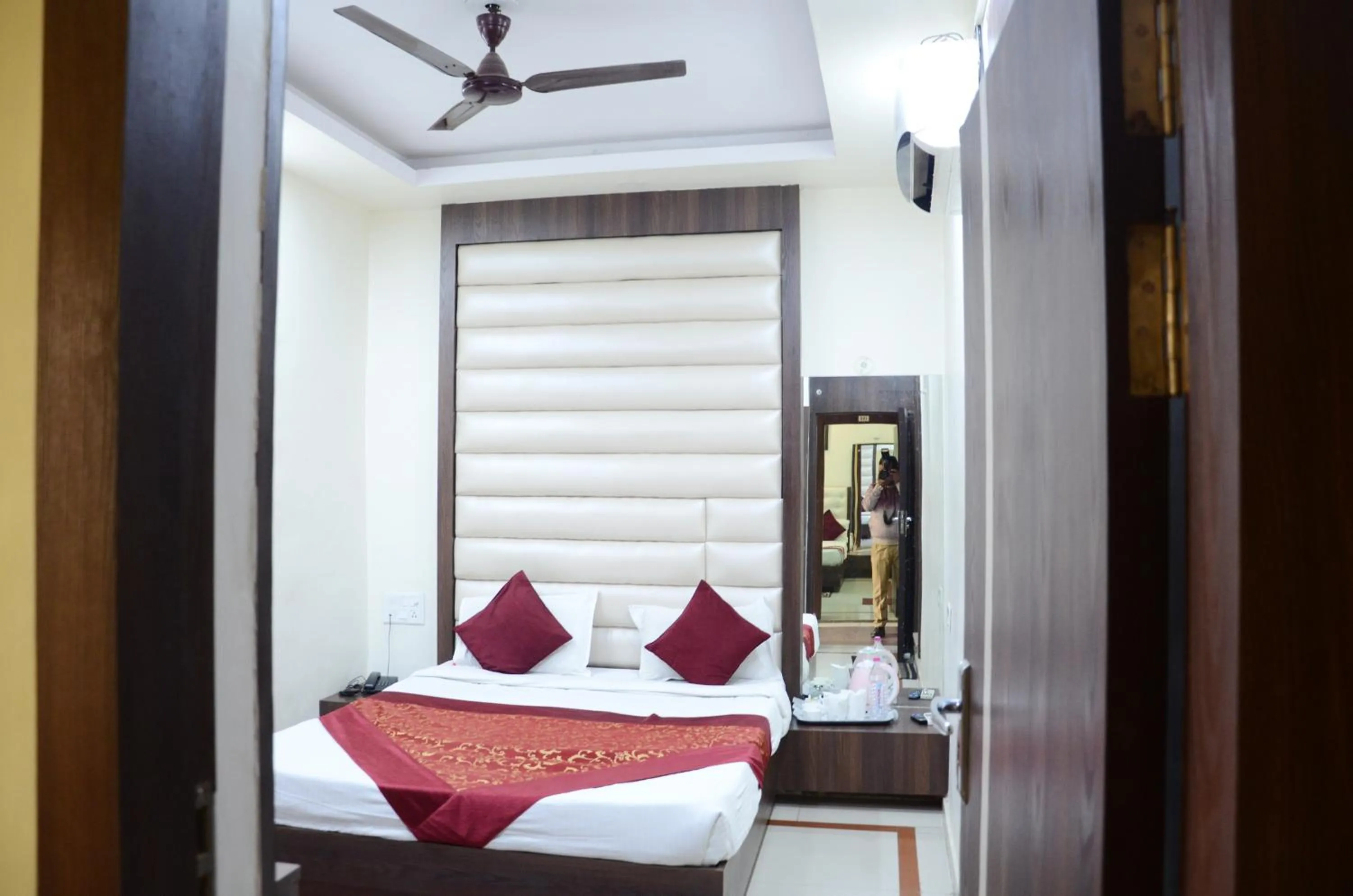 Bed in Hotel hari palace