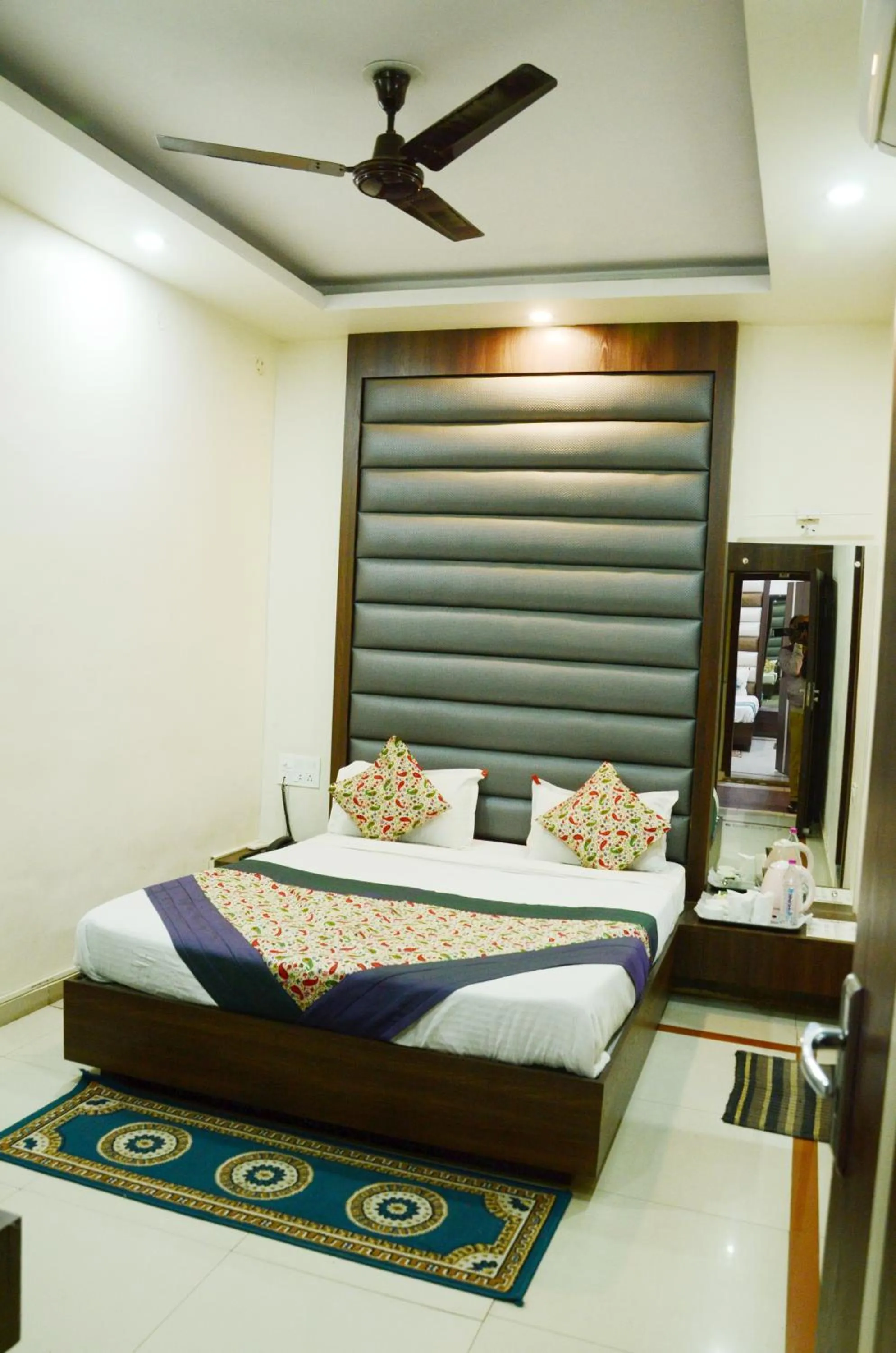 Bed in Hotel hari palace
