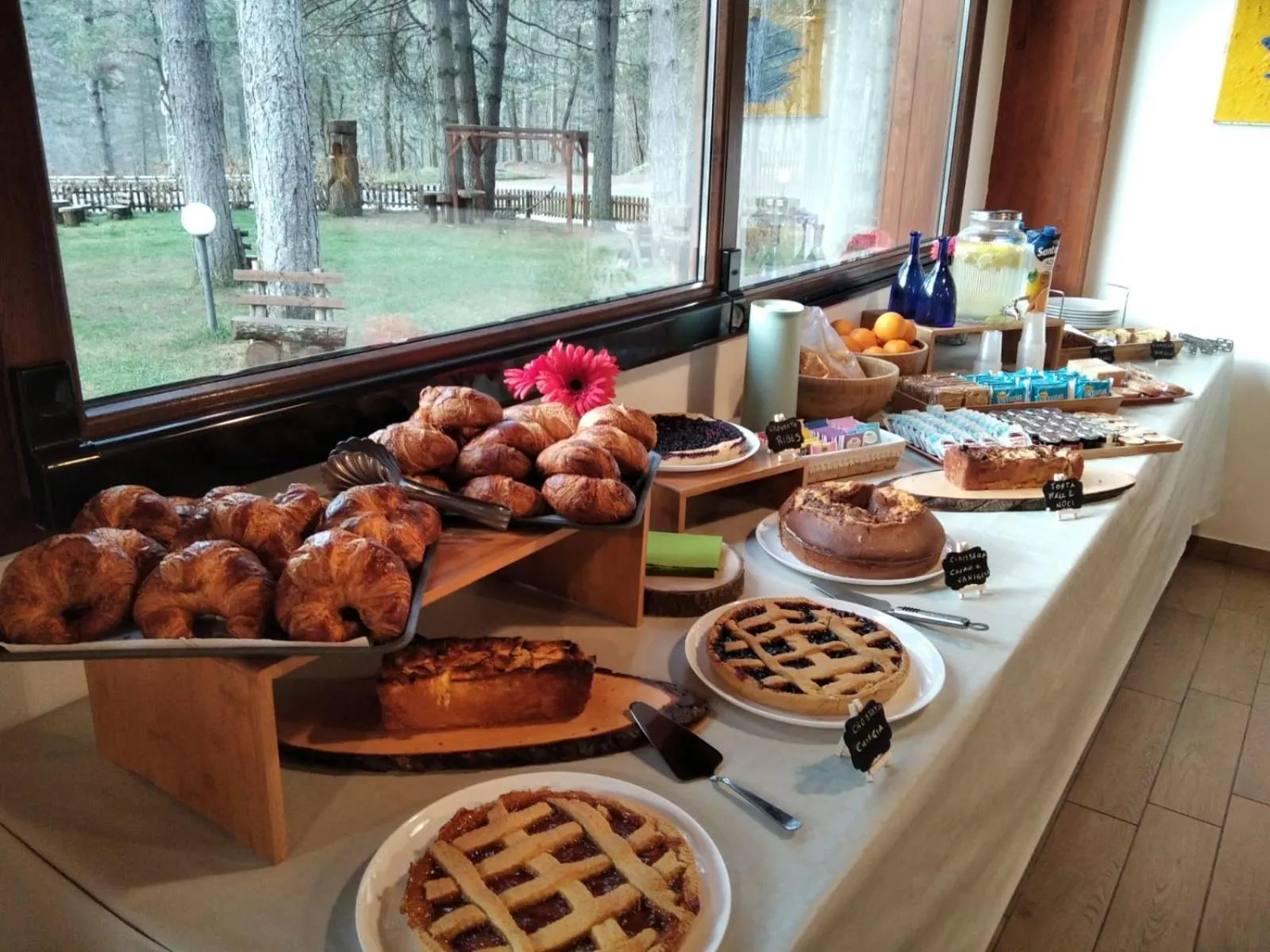 Food and drinks in Parco Hotel Granaro