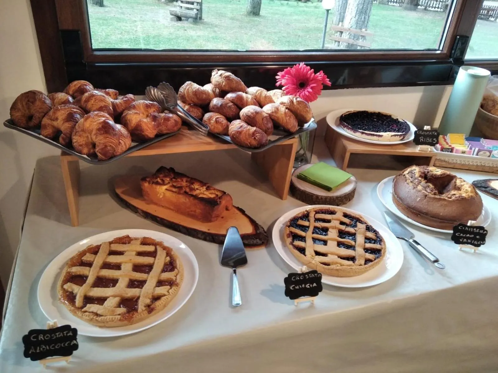 Food and drinks in Parco Hotel Granaro