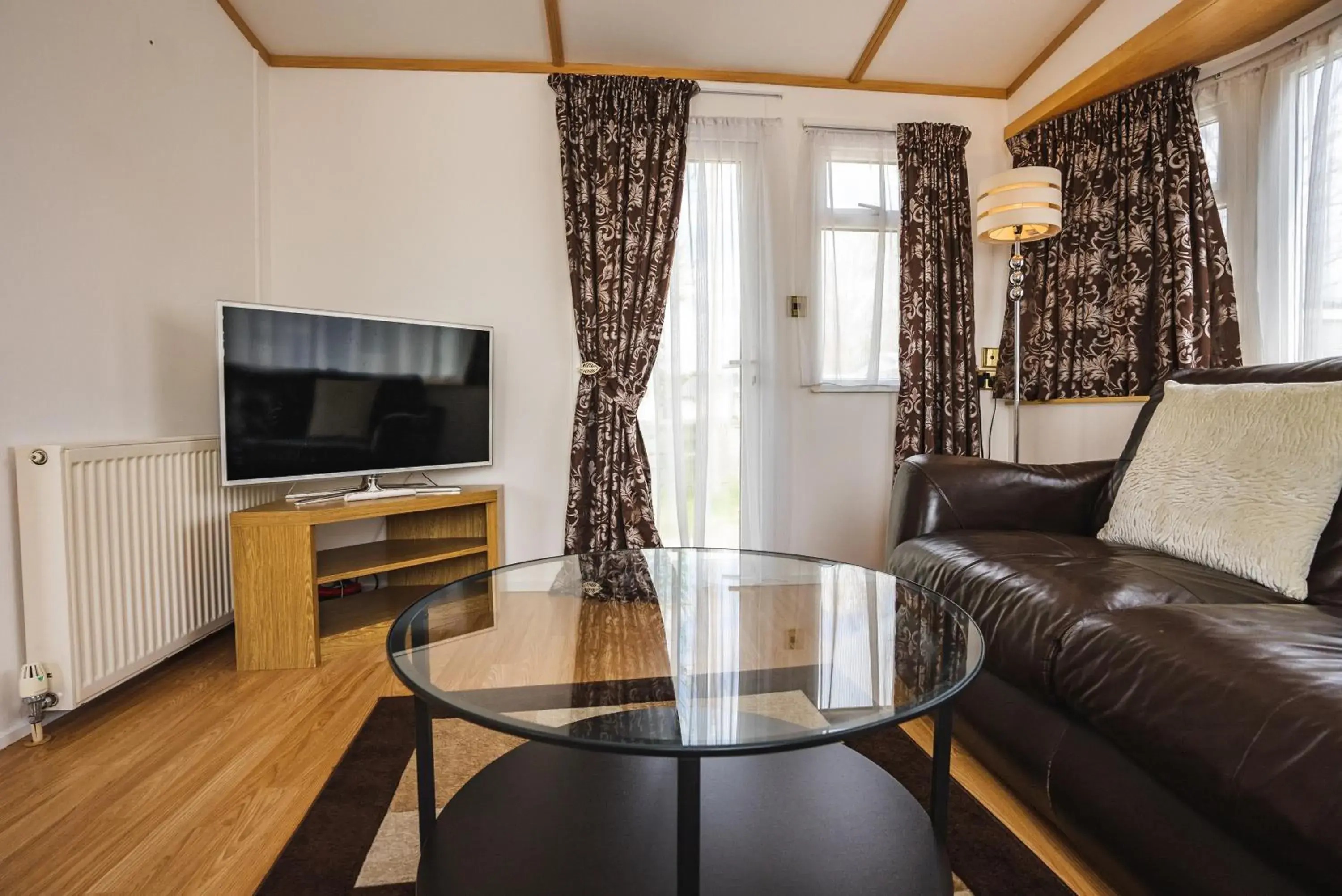 Lochlands 2br family caravan - pets-play park Lochlands 2br family caravan - pets-play park