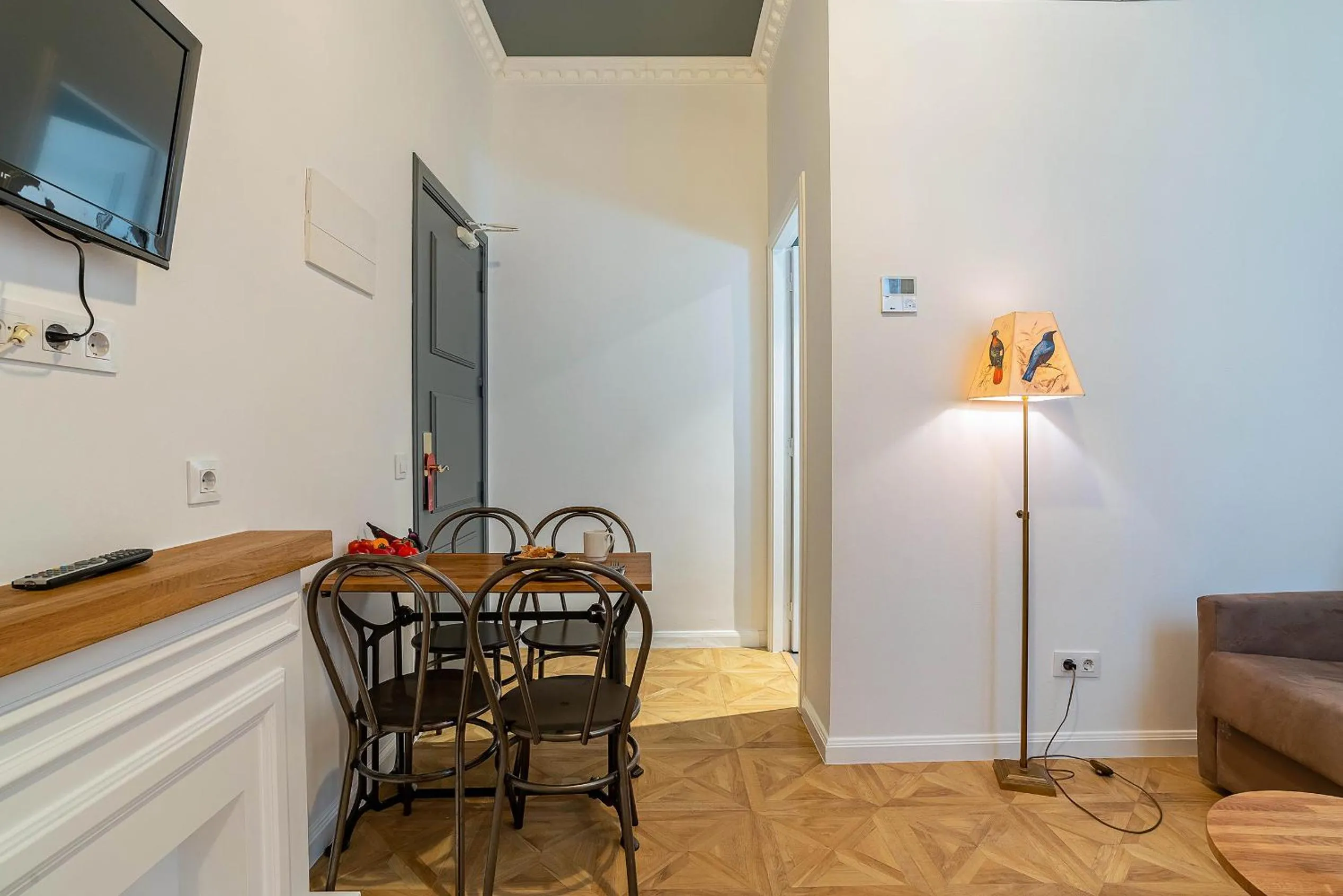 TV and multimedia in Casa Gracia Apartments