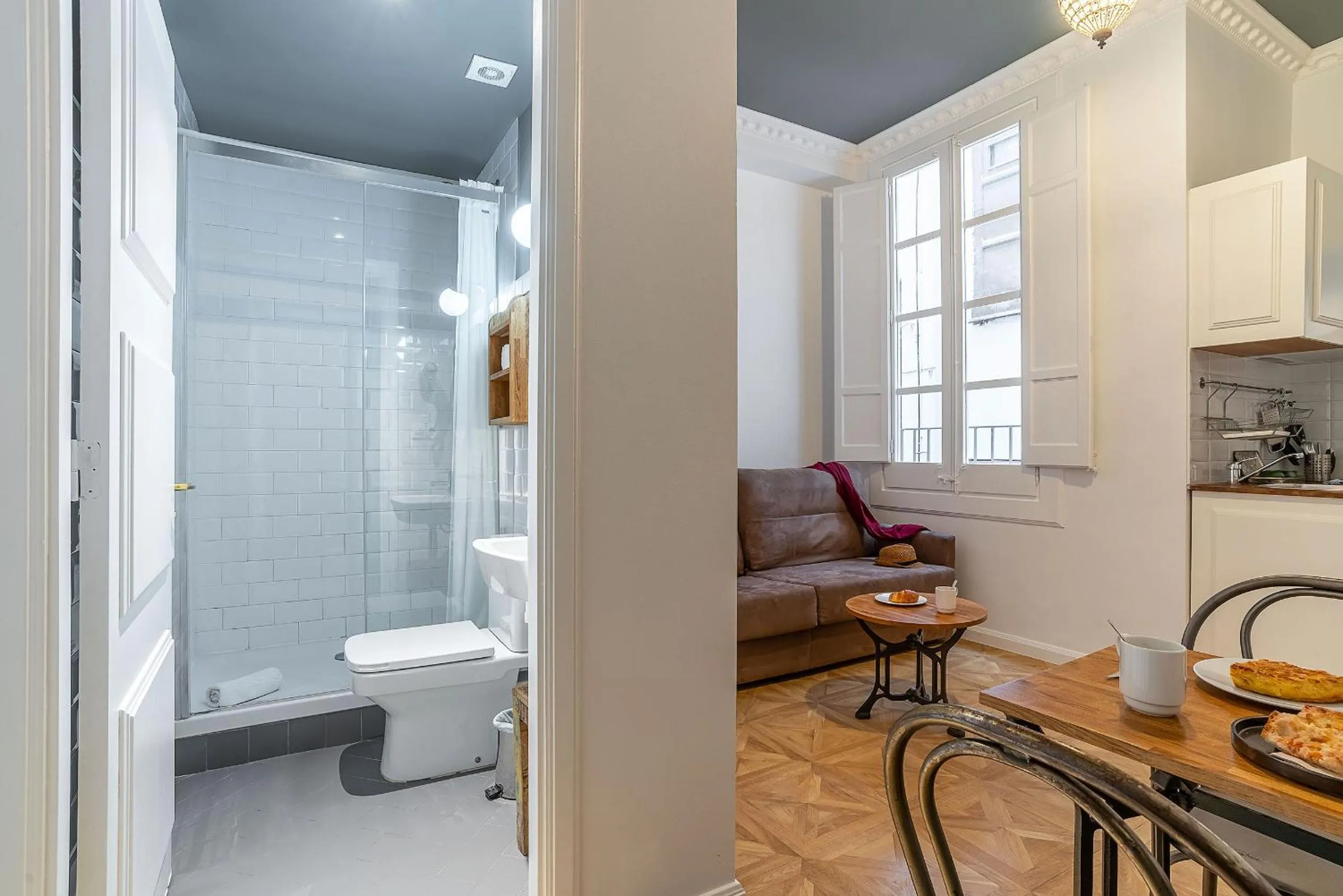 Shower in Casa Gracia Apartments