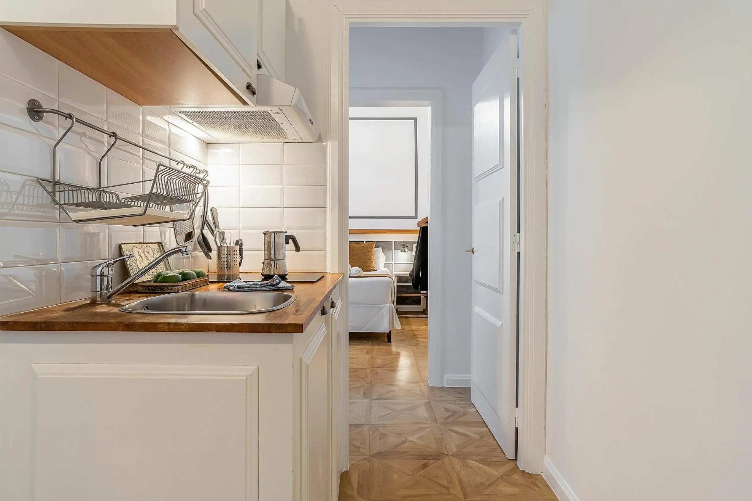 Kitchen or kitchenette in Casa Gracia Apartments
