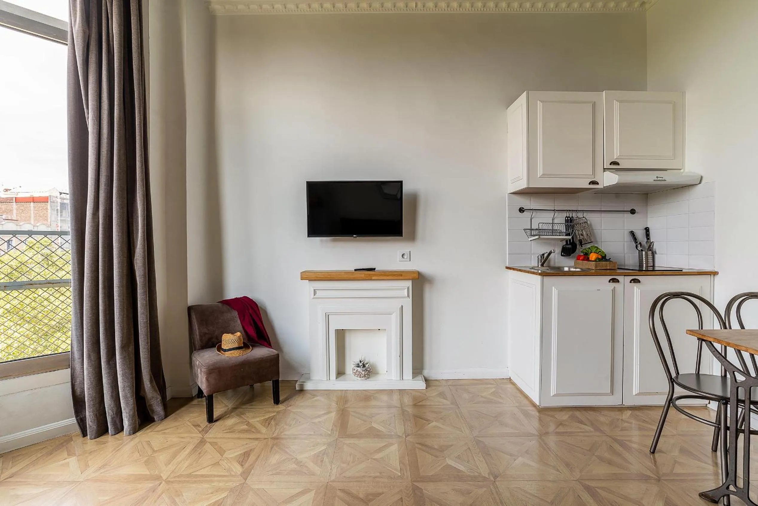 TV and multimedia in Casa Gracia Apartments