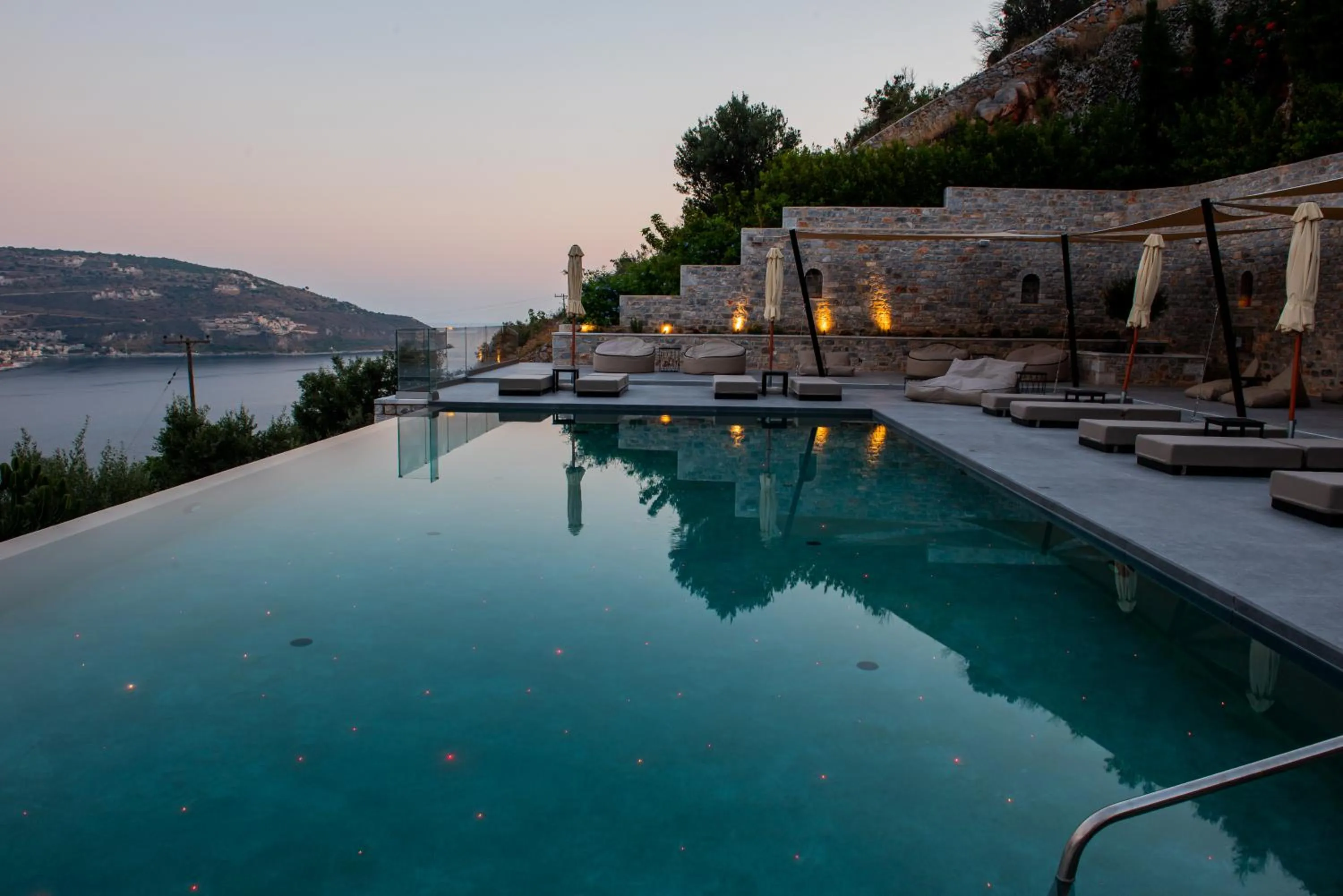 Swimming pool in Manifest Boutique Hotel