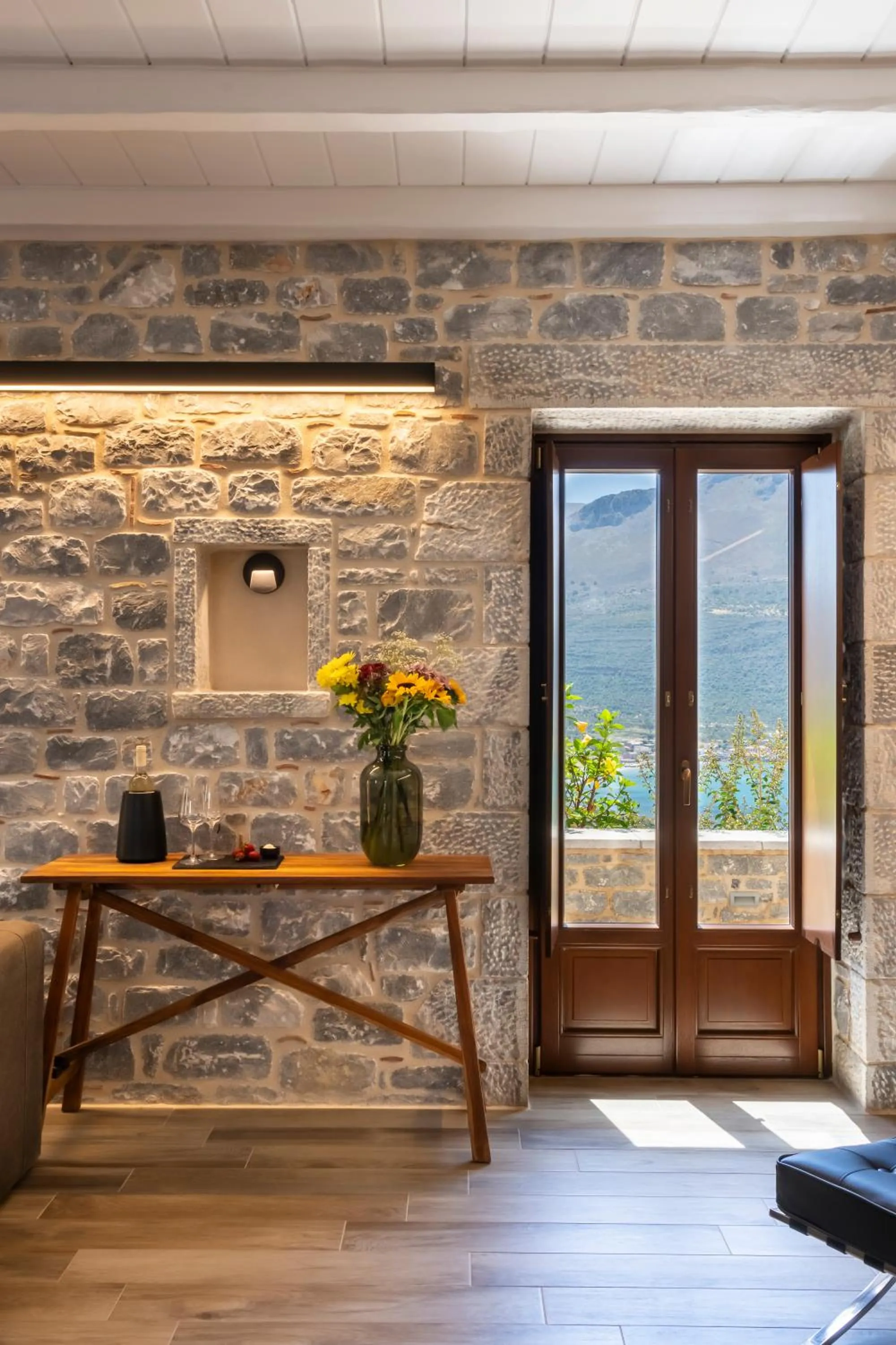 Living room in Manifest Boutique Hotel