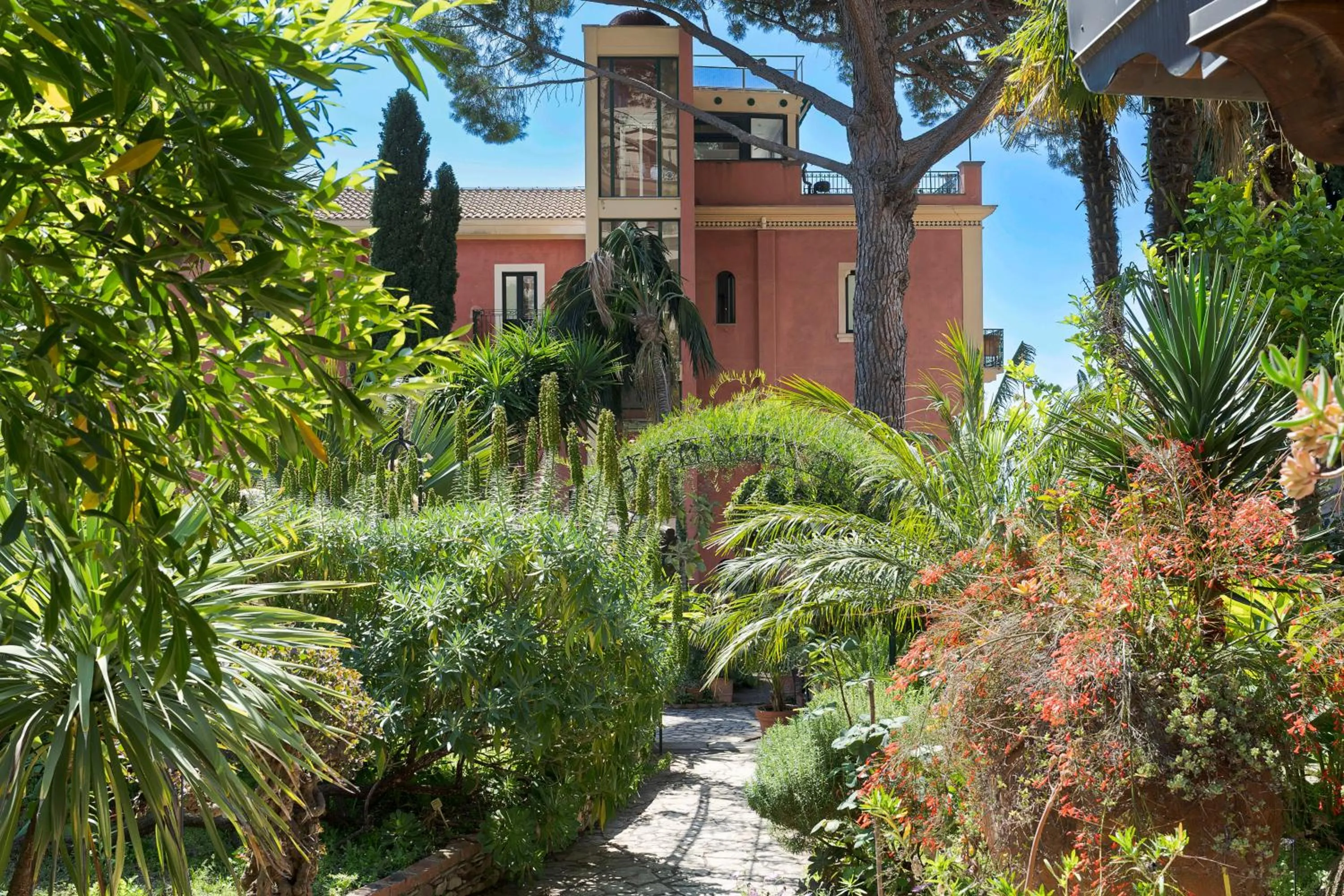 Garden in Hotel Villa Schuler