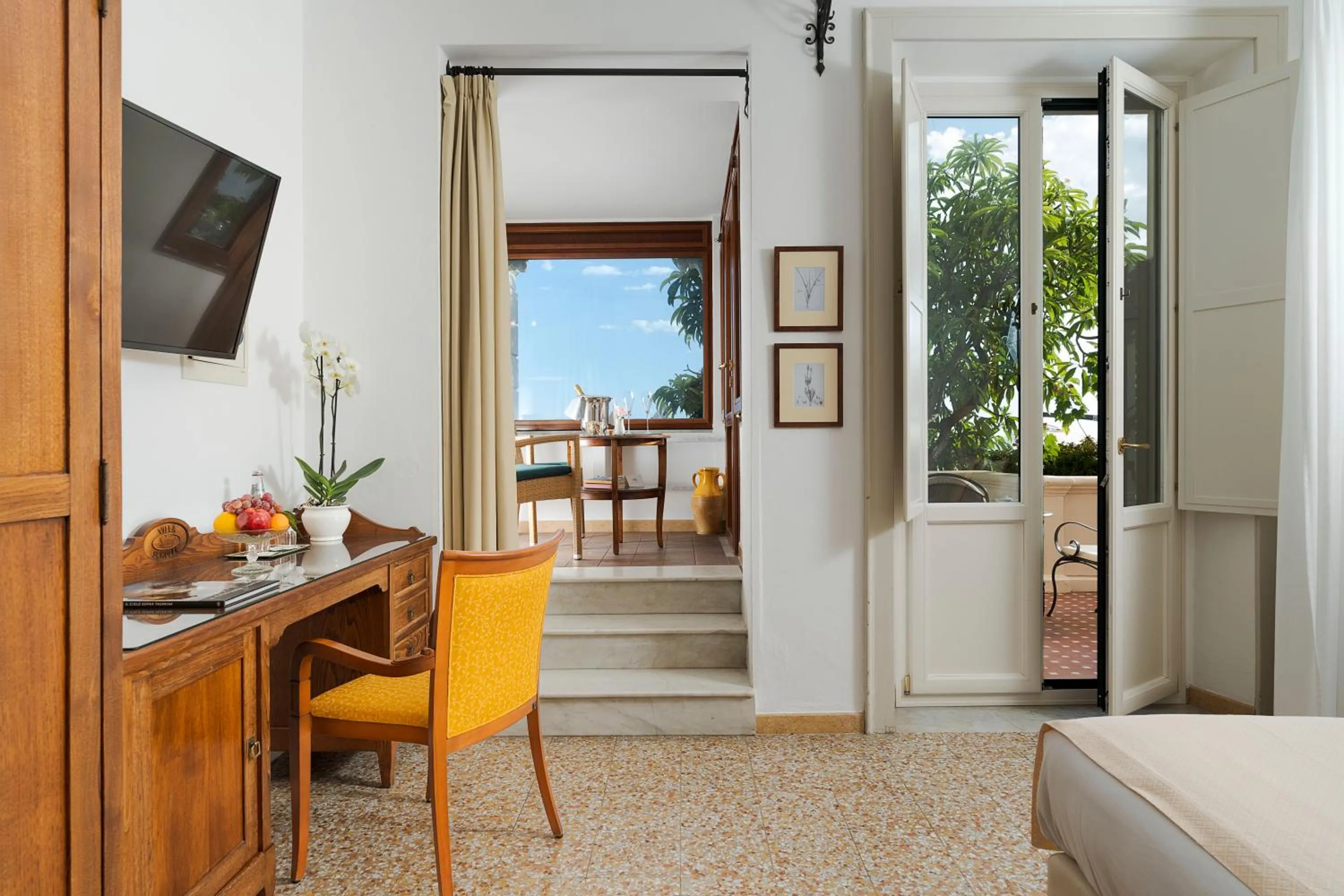 Bedroom in Hotel Villa Schuler