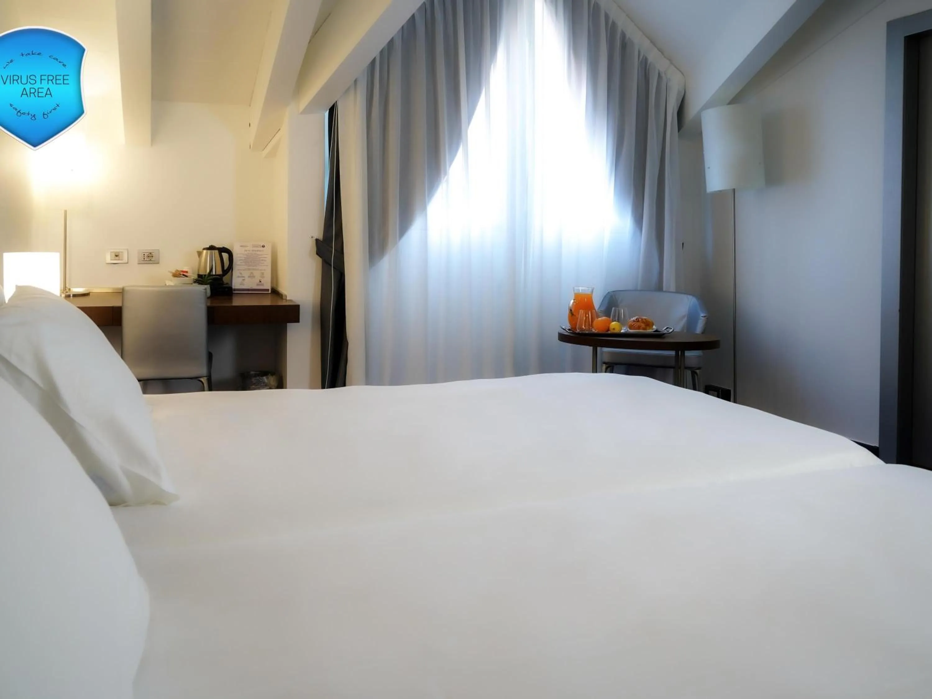 Property building, Bed in Mercure Bergamo Centro Palazzo Dolci