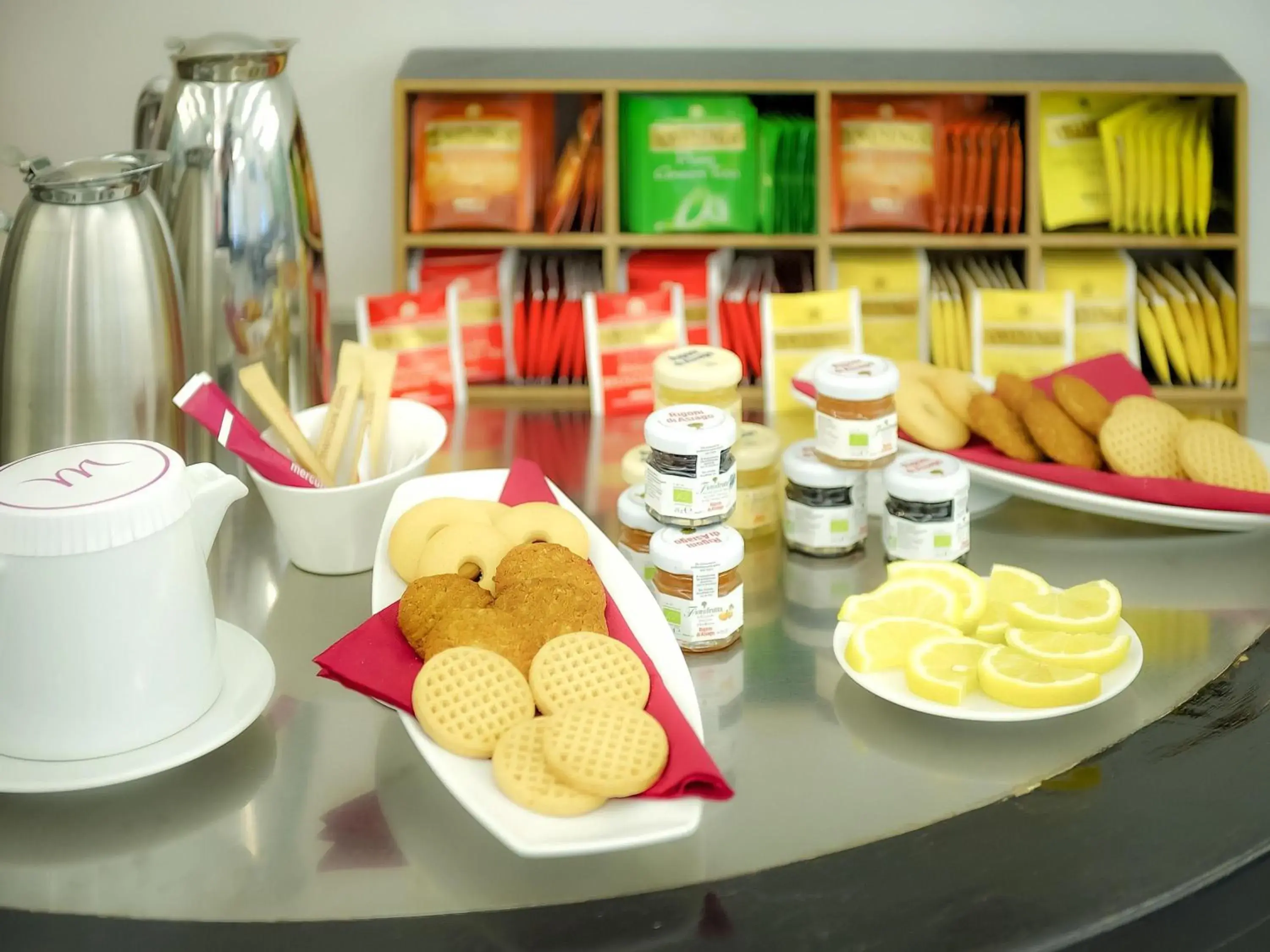 Breakfast in Mercure Bergamo Centro Palazzo Dolci Breakfast in Mercure Bergamo Centro Palazzo Dolci