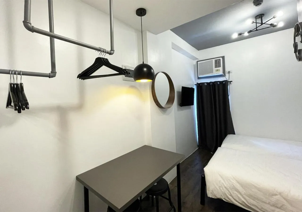 Bed in mySTAY Hotel BGC East