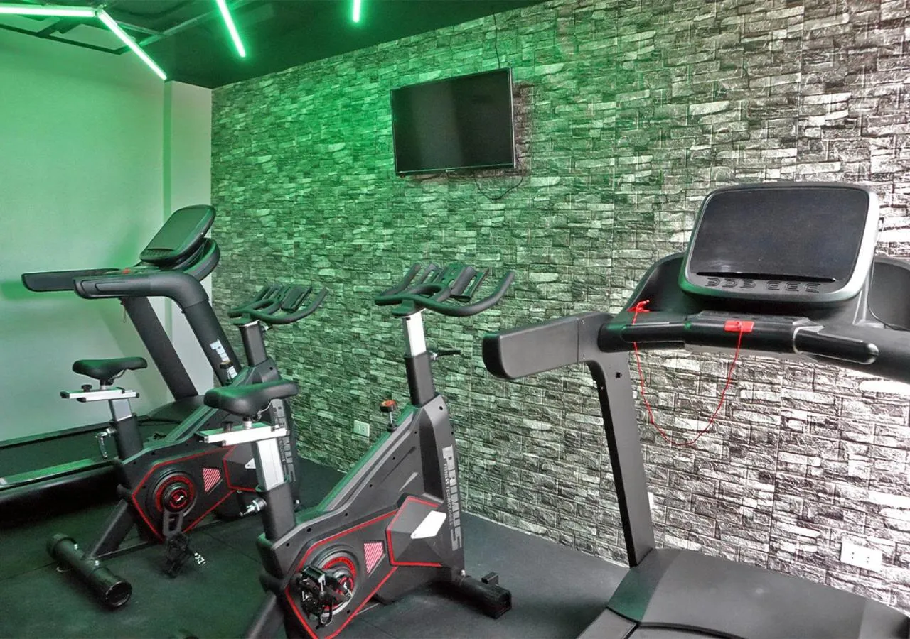 Fitness centre/facilities in mySTAY Hotel BGC East
