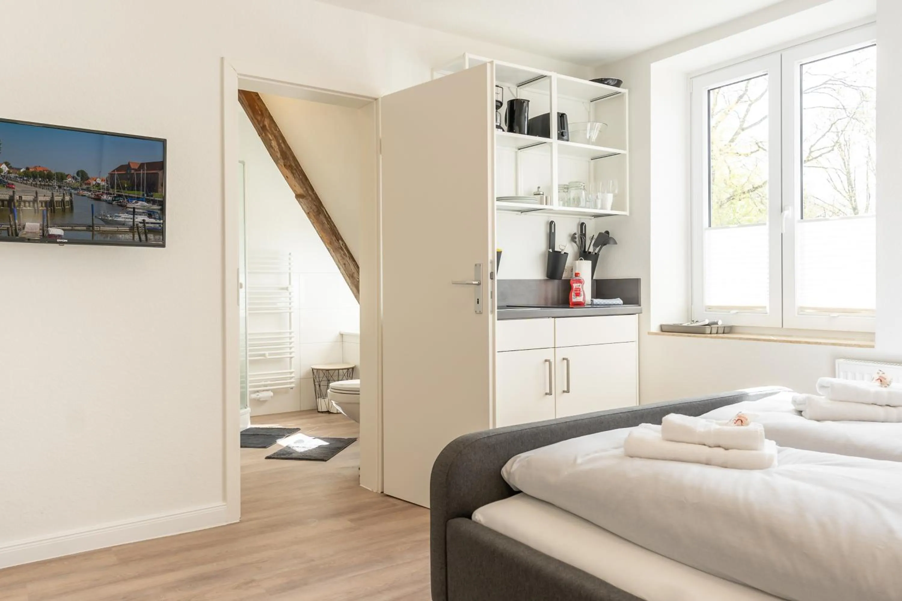 Photo of the whole room in Landschaftliches Haus