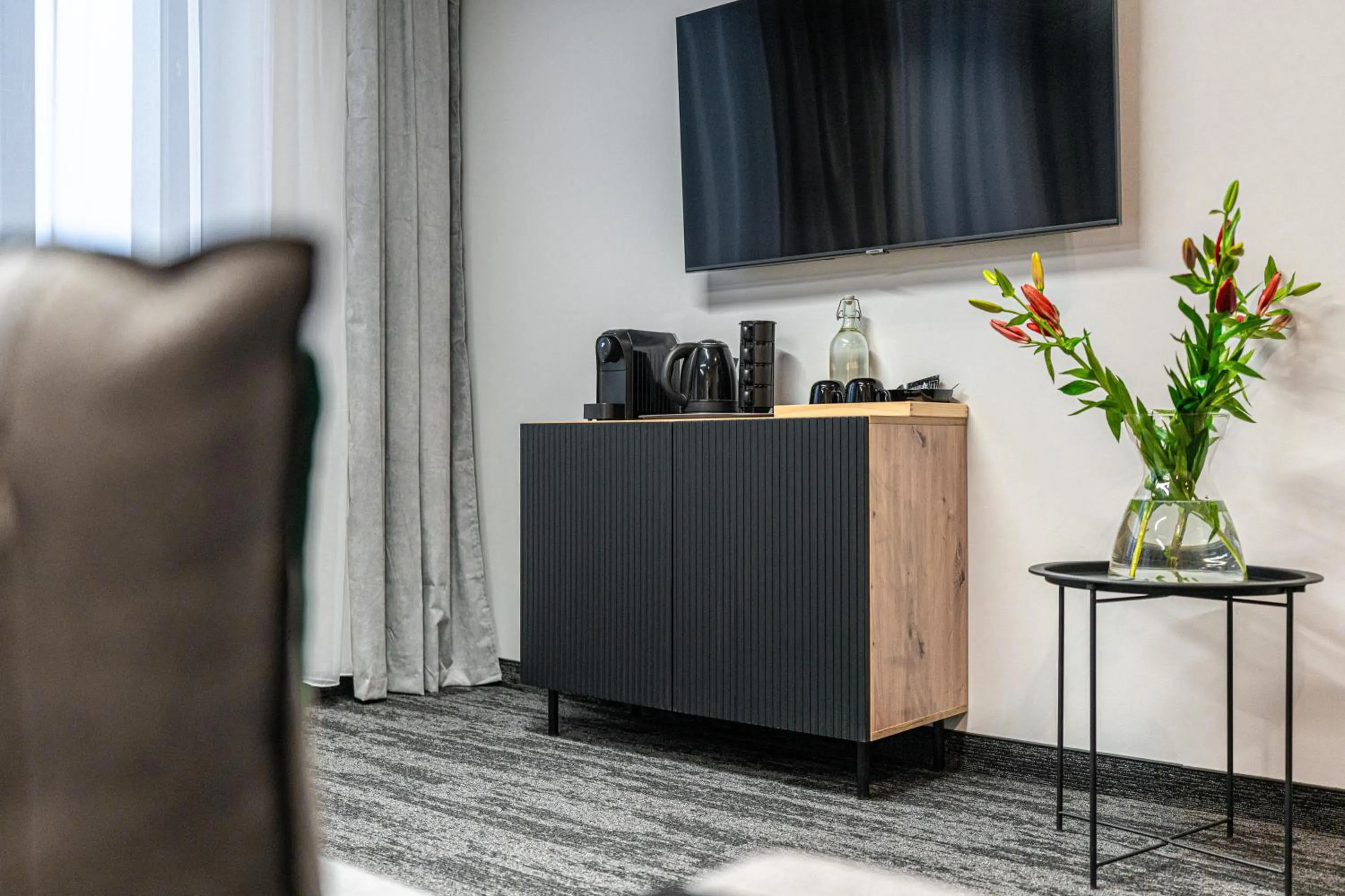 Kitchen or kitchenette in VANTA Business Center