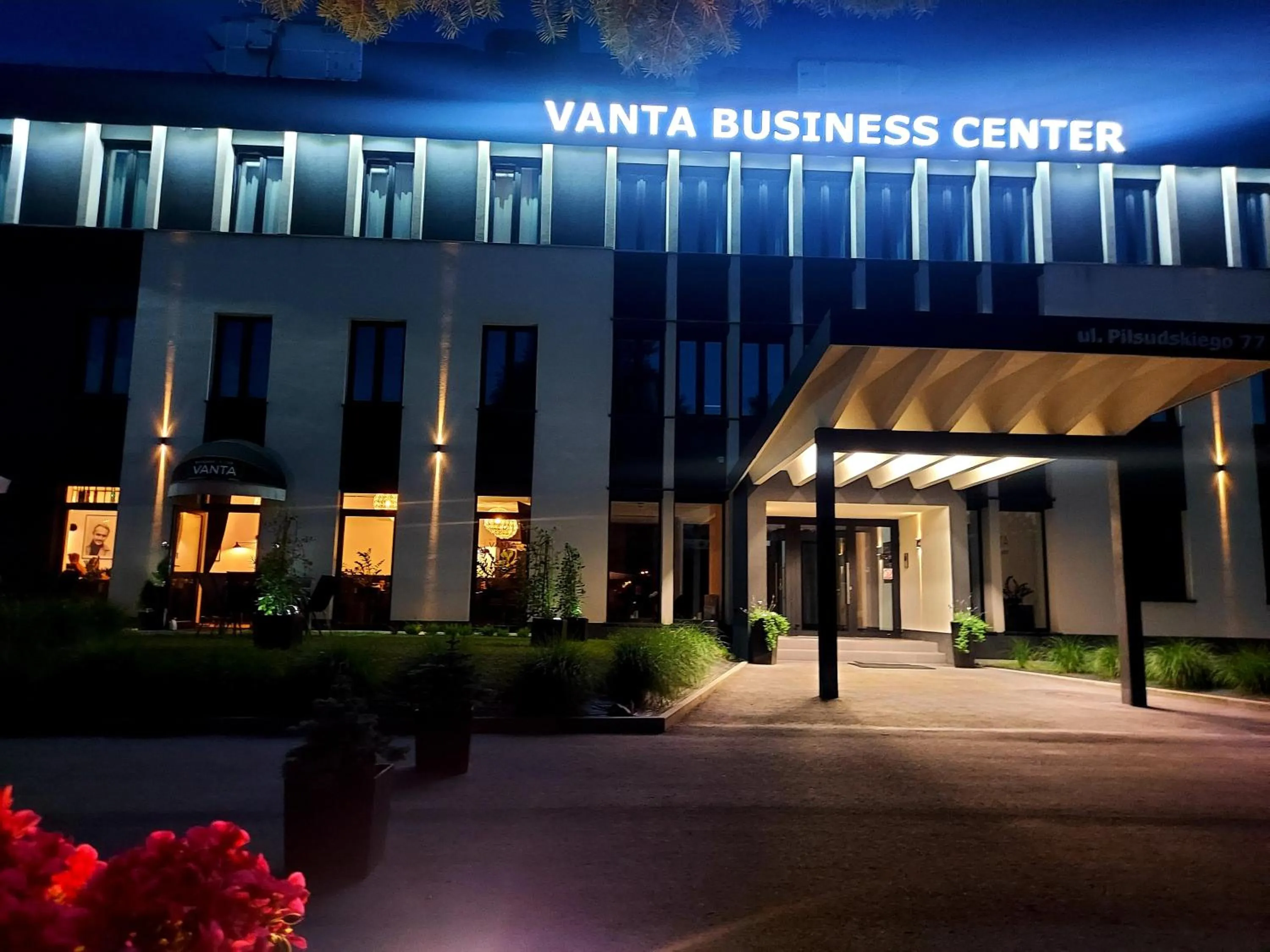 Property building in VANTA Business Center