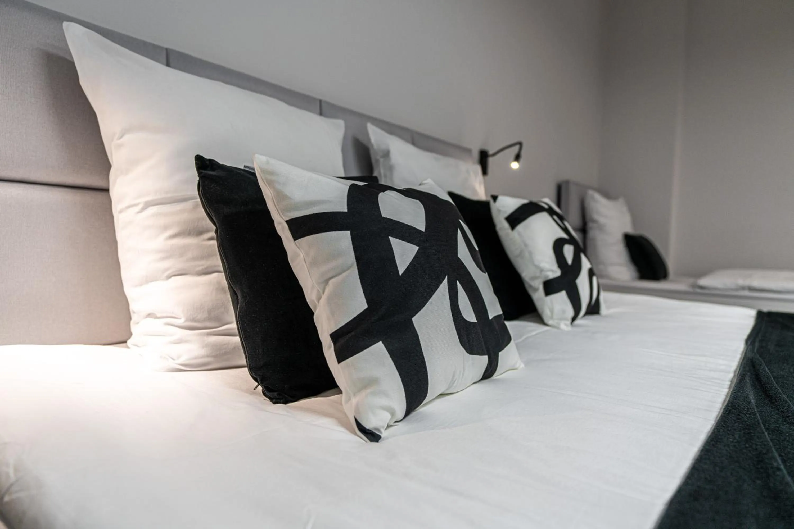 Bed in VANTA Business Center